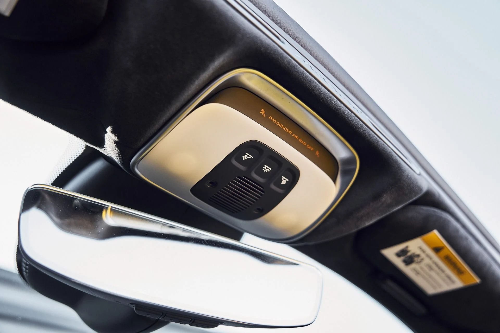 mph075_3922363719_Used_2026_Mc_Laren_750_S_1775868093_7669fa9c5b