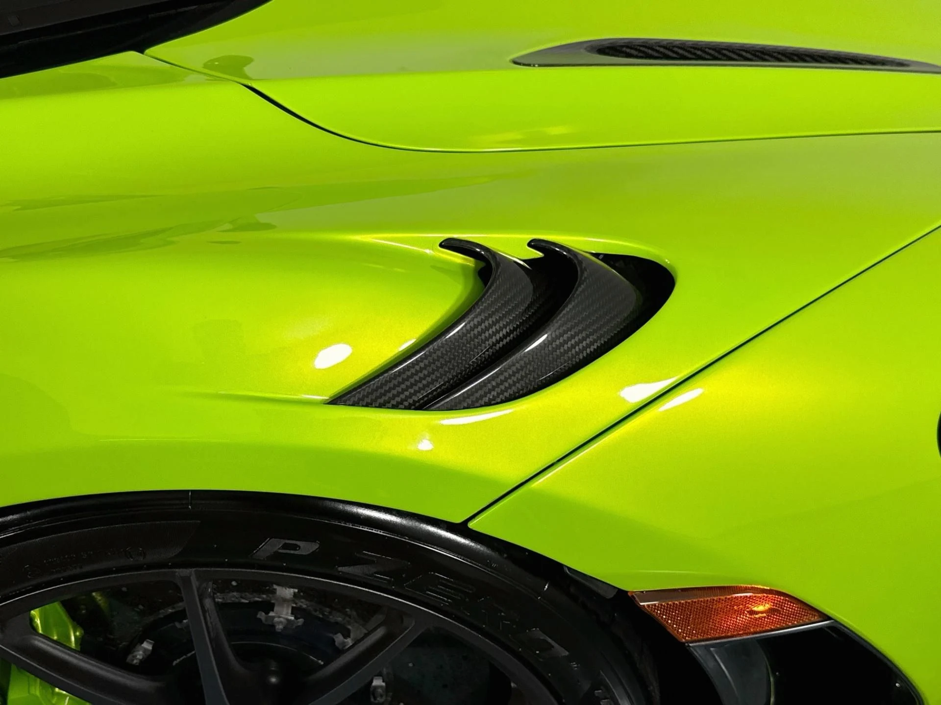 mph075_4064441789_Used_2022_Mc_Laren_765_LT_Spider_1789410131_55b539bd8d