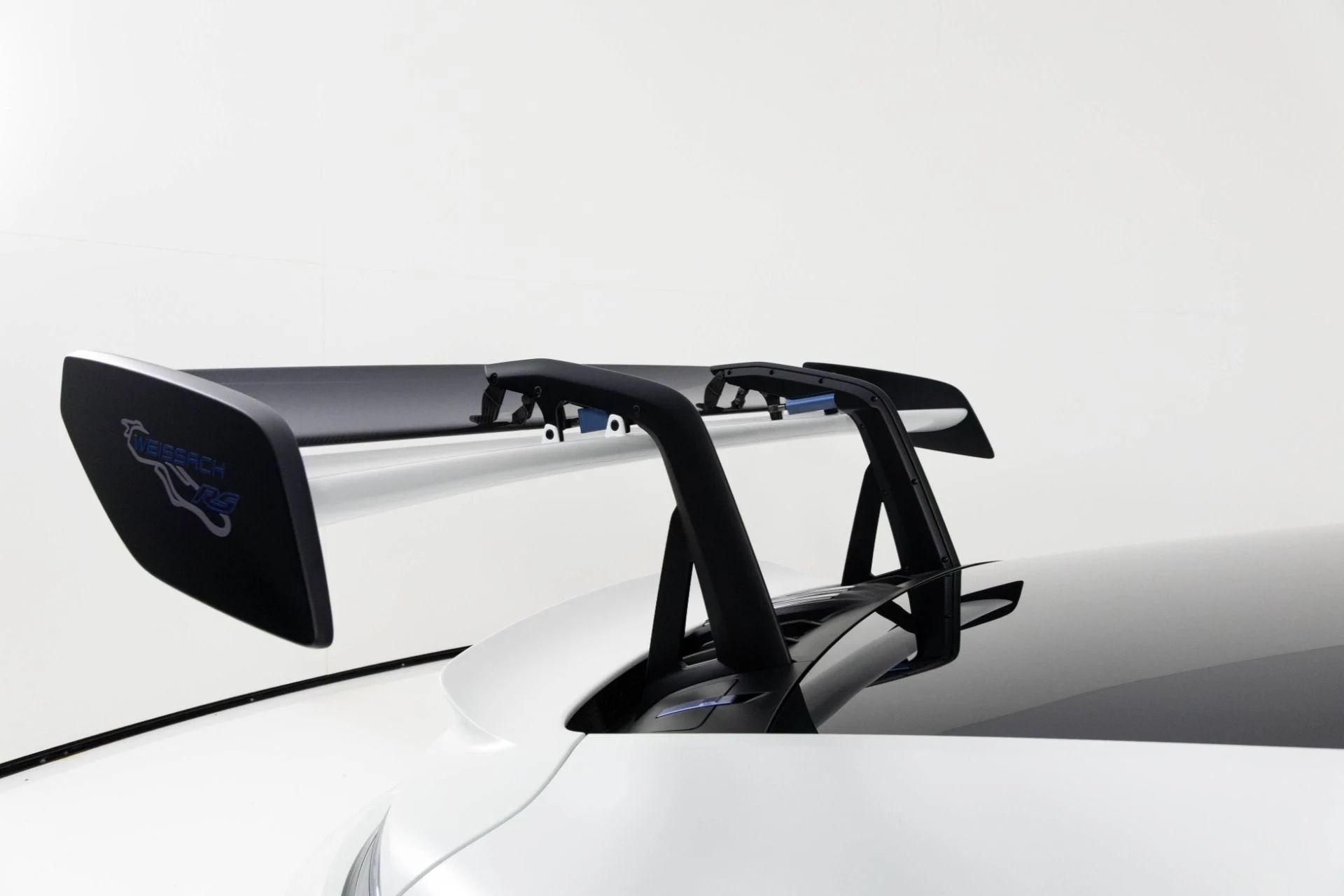 mph075_4099119079_Used_2024_Porsche_911_GT_3_RS_1763426514_59c99e8611