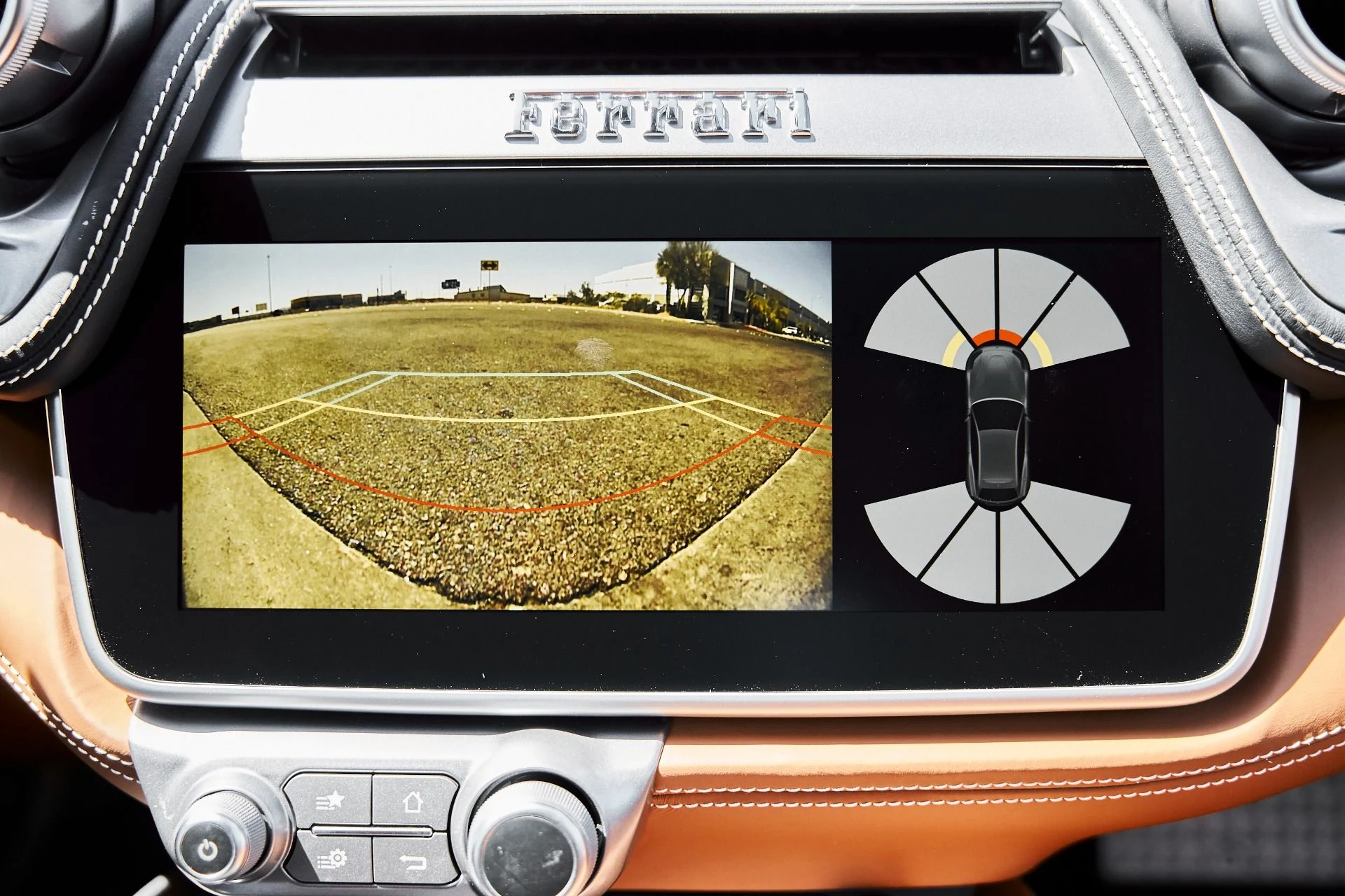 mph075_4113061648_Used_2018_Ferrari_GTC_4_Lusso_V12_1775612128_e833fe0b46