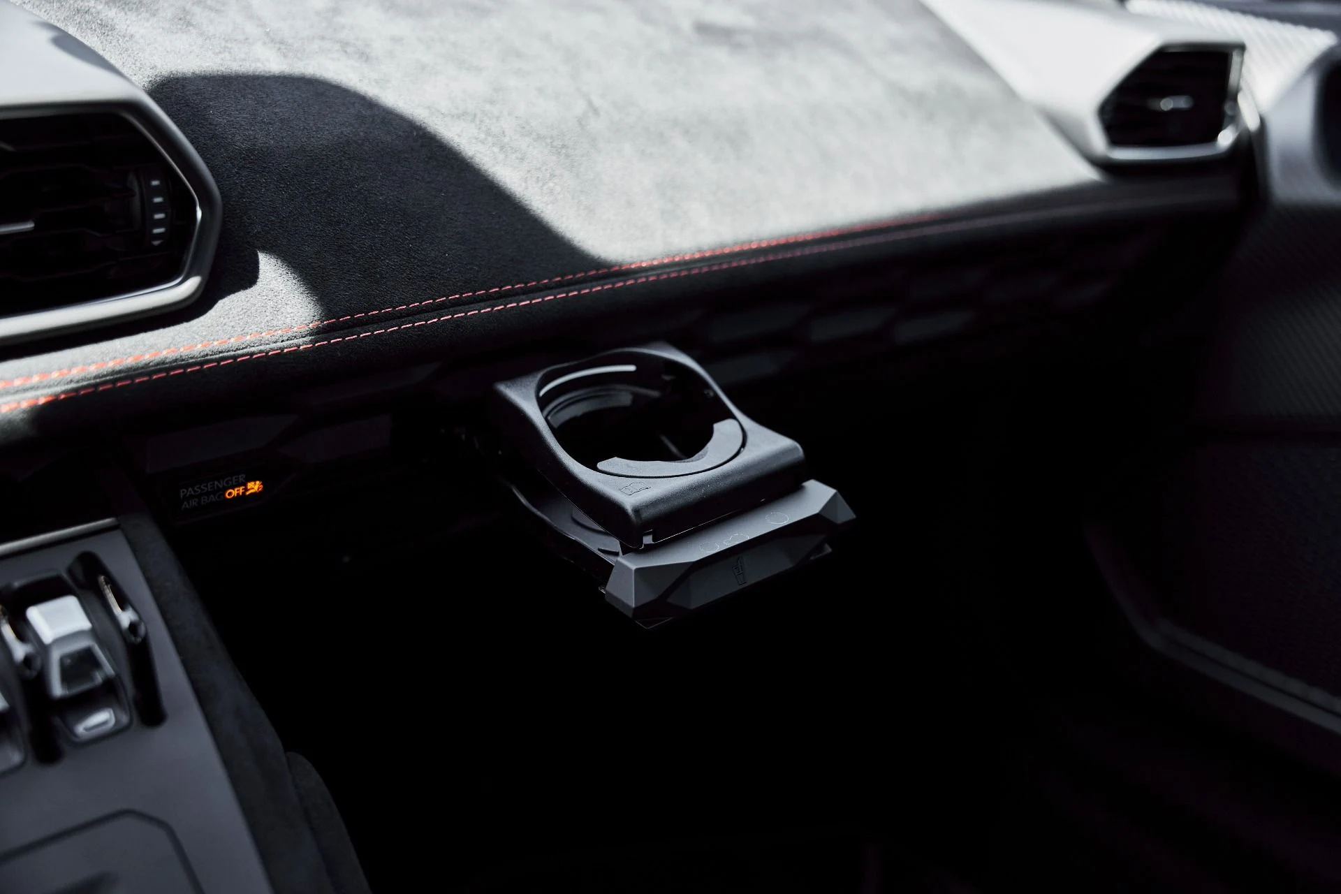 mph075_436797541_Used_2024_Lamborghini_Huracan_STO_Base_1775782841_531bf07519