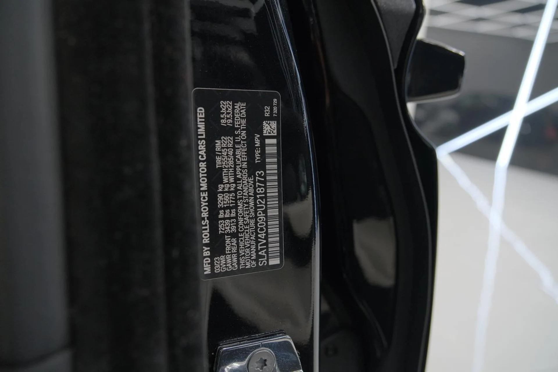 mph075_511648324_403de77d5b49f5570b357e20b3dc2adb_47173ece75