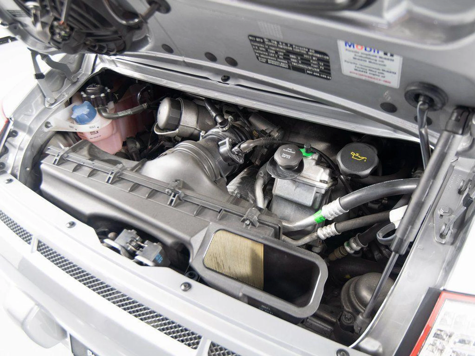 mph075_535292329_Iw8zd_Kg94_GJ_4_Q40_Hj00wt_Imgrz8_648cead6dc