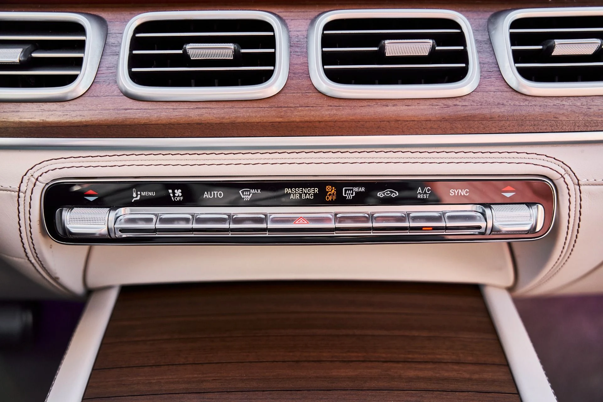 mph075_602374815_Used_2024_Mercedes_Benz_GLS_Maybach_GLS_600_1776125732_729718eb2f