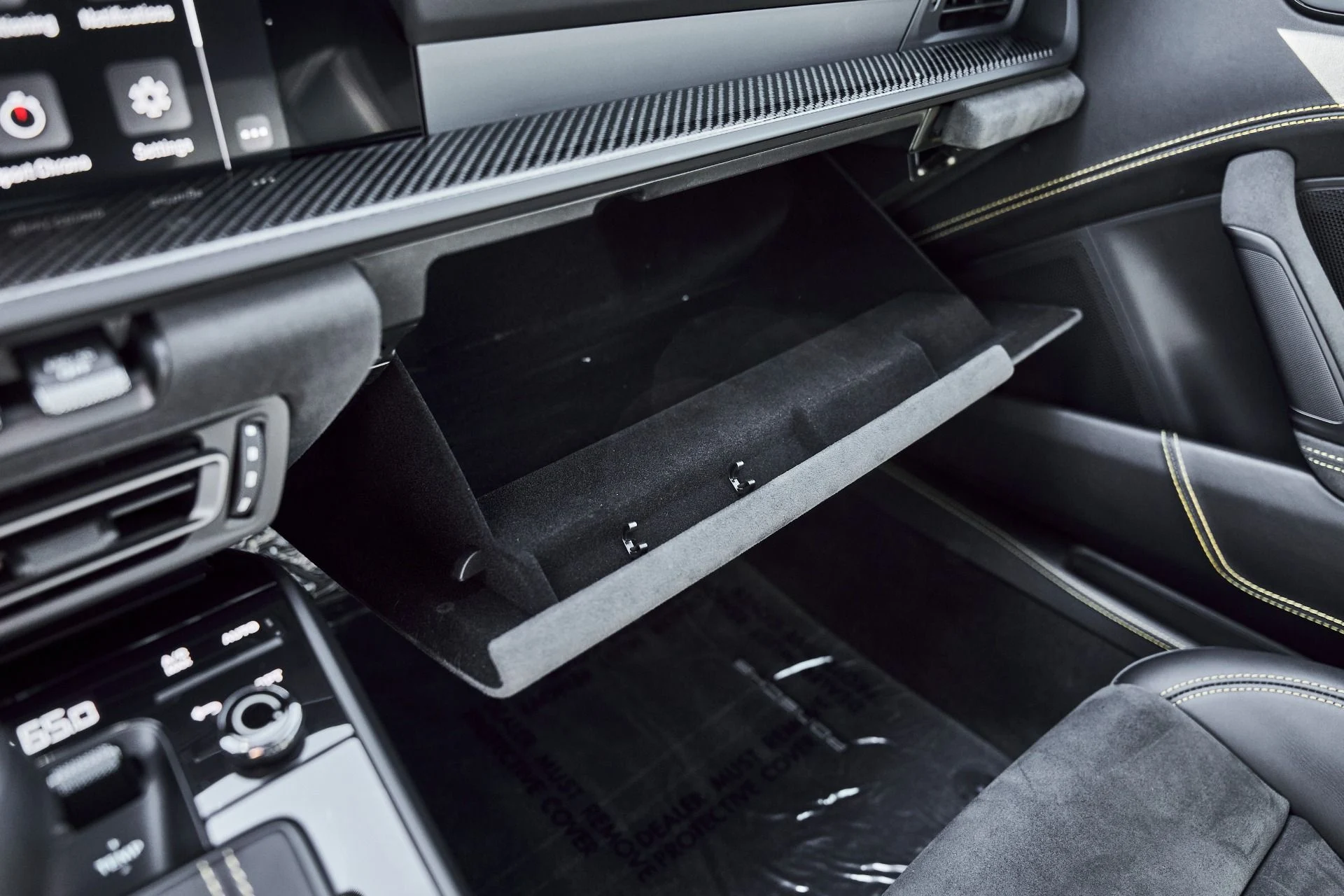 mph075_610863791_Used_2023_Porsche_911_GT_3_1776823256_8baabaebd4