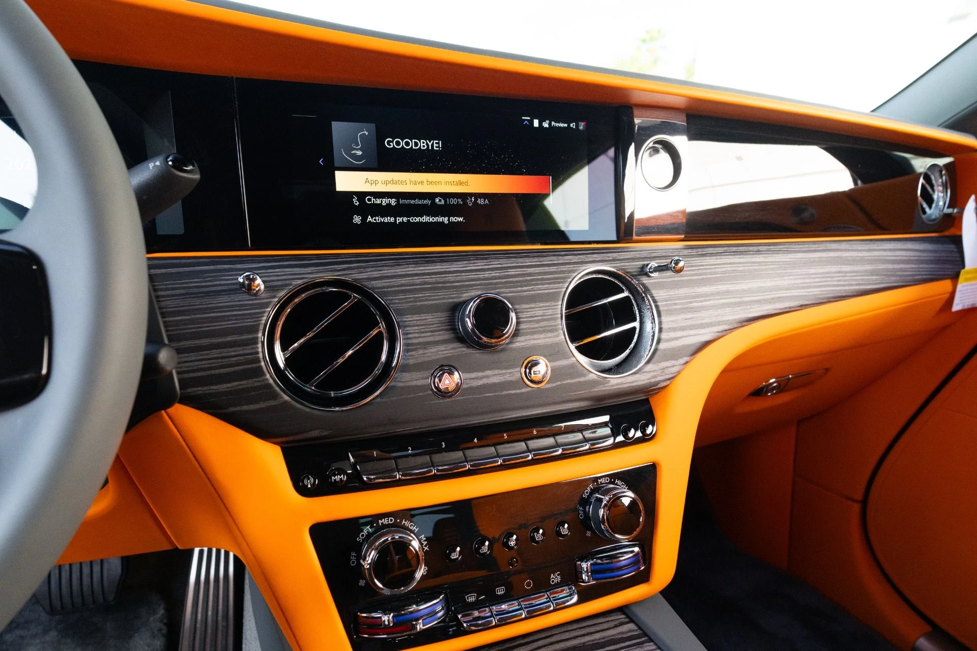 mph075_643212875_Used_2024_Rolls_Royce_Spectre_1772250917_fb37ae24d8