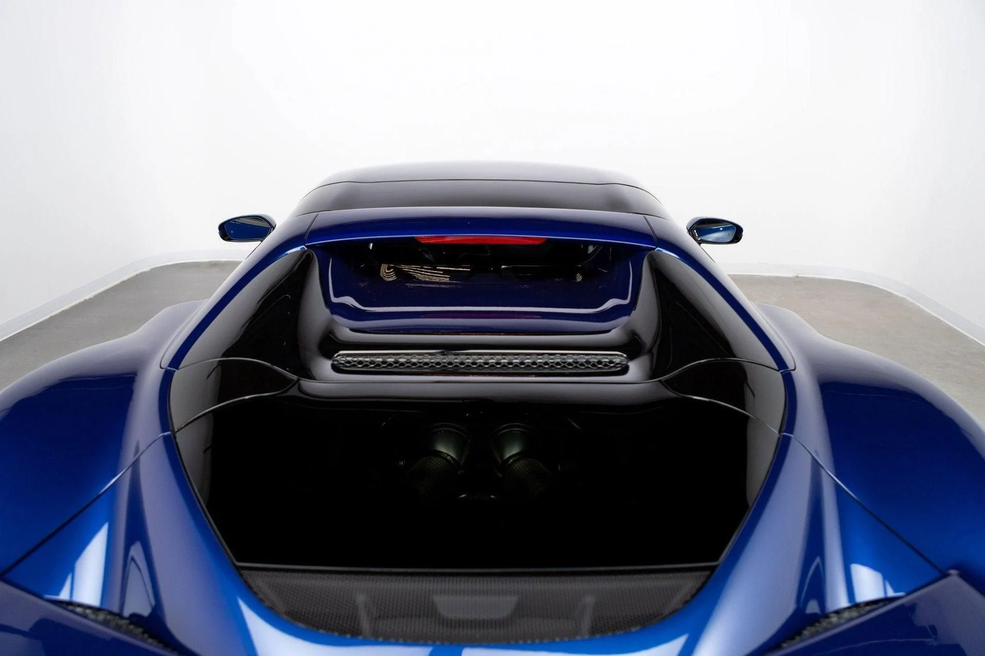 mph075_643381146_Used_2023_Ferrari_296_GTS_1777368583_0c59c73f5e