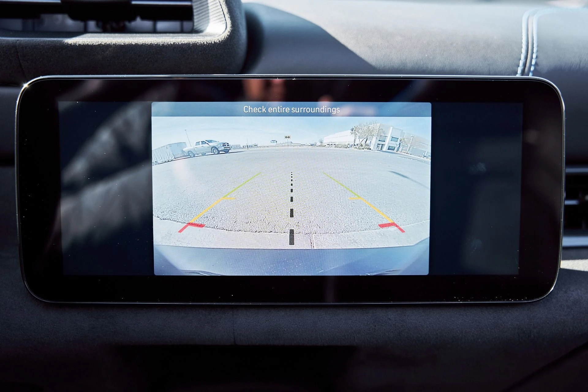 mph075_65768977_Used_2023_Maserati_MC_20_1769481325_77a14cd48a