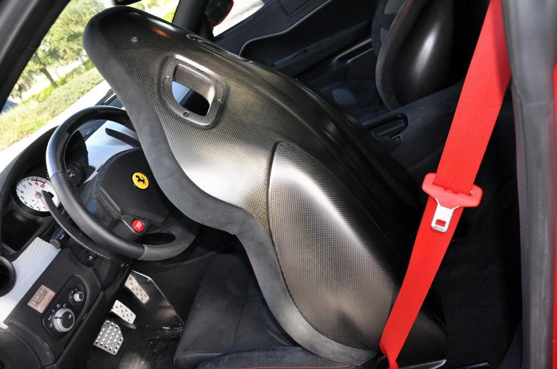 mph075_662446322_13_p76_l_2b7edd7070