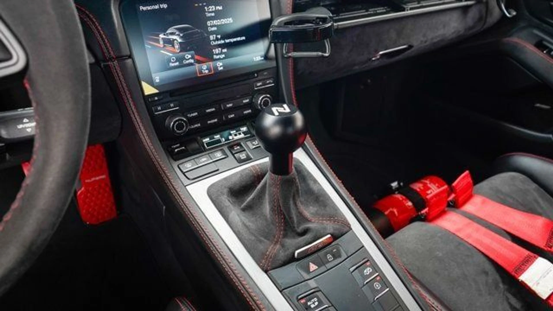 mph075_797277201_used_2020_porsche_718_cayman_gt4coupe_14354_22875819_76_640_46de79dc78