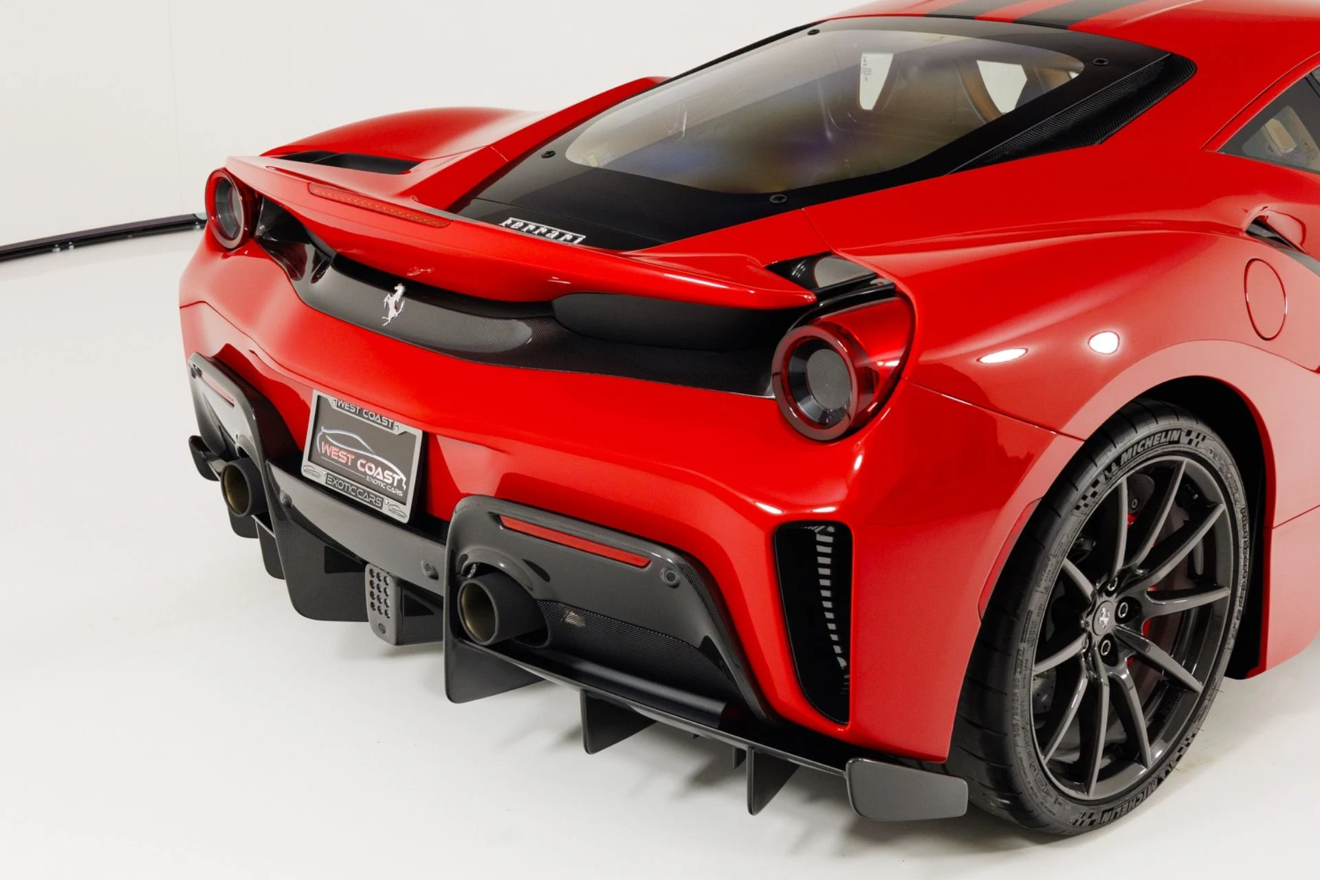 mph075_843443507_Used_2020_Ferrari_488_Pista_1774991865_6477c69e77