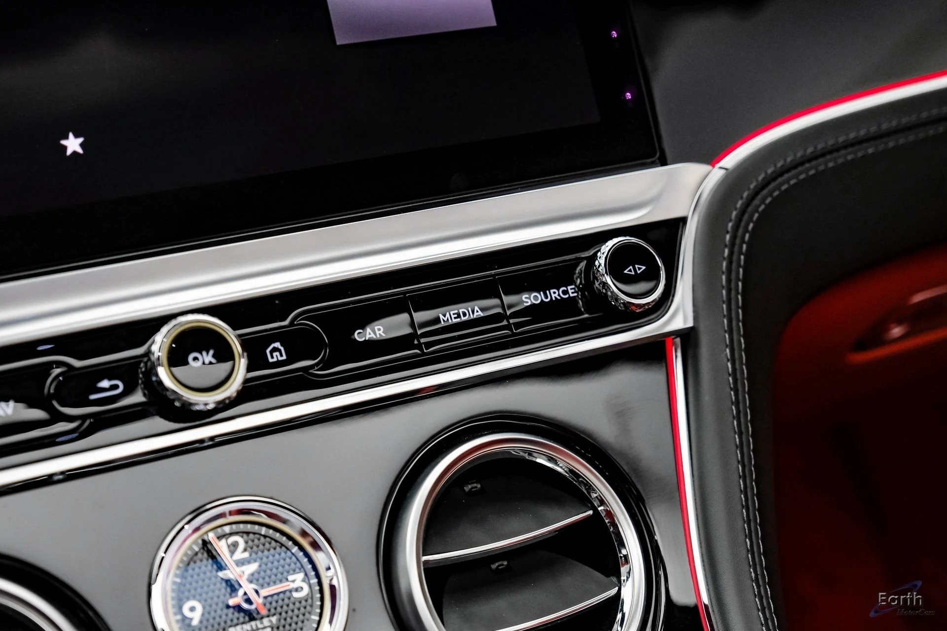 mph075_93881696_b998ebf4e9c51e4ff8da76280748a3bbx_92bec421e8