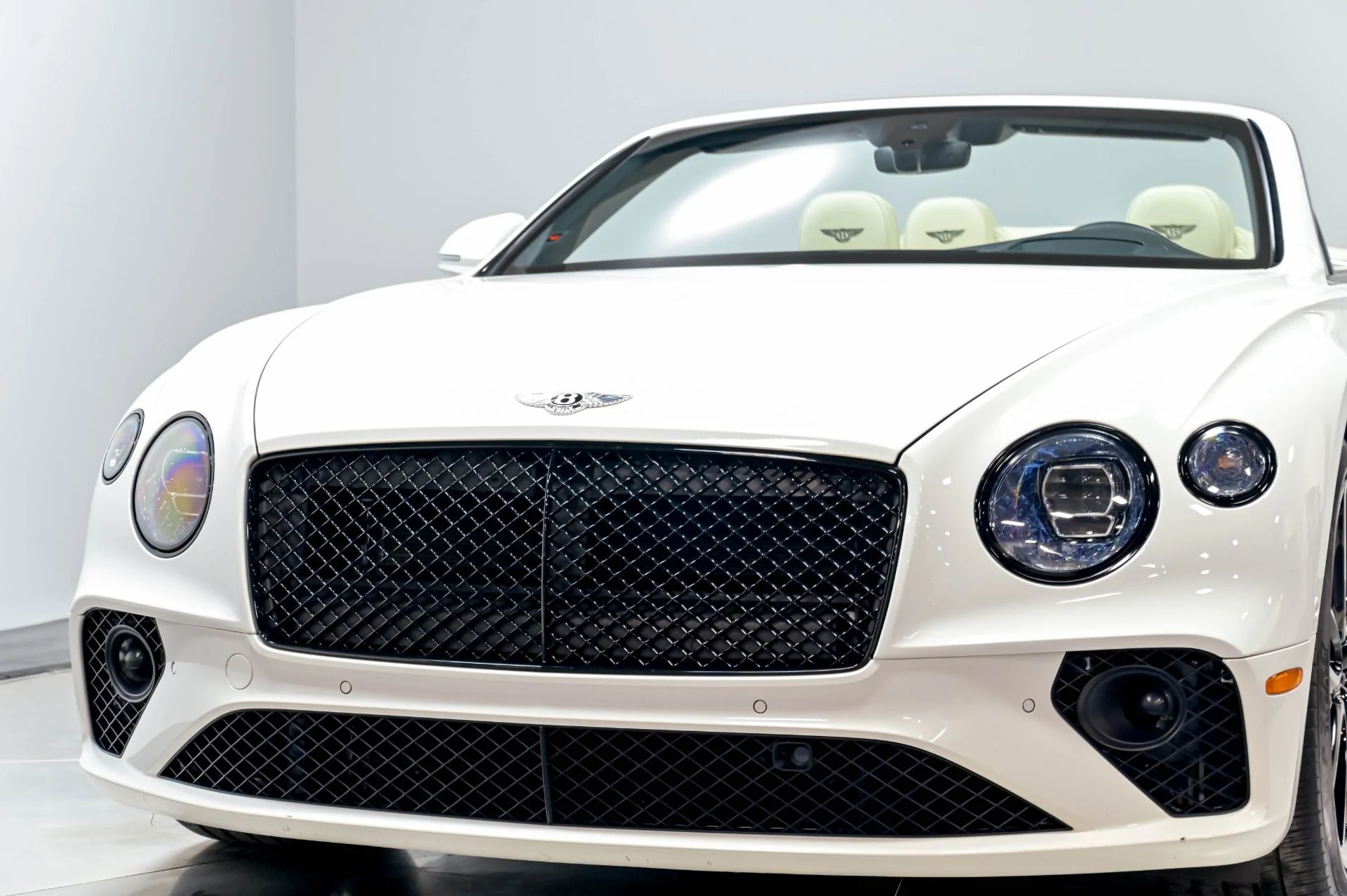 mph076_1077908880_Used_2020_Bentley_Continental_GT_V8_1780589697_af44266200