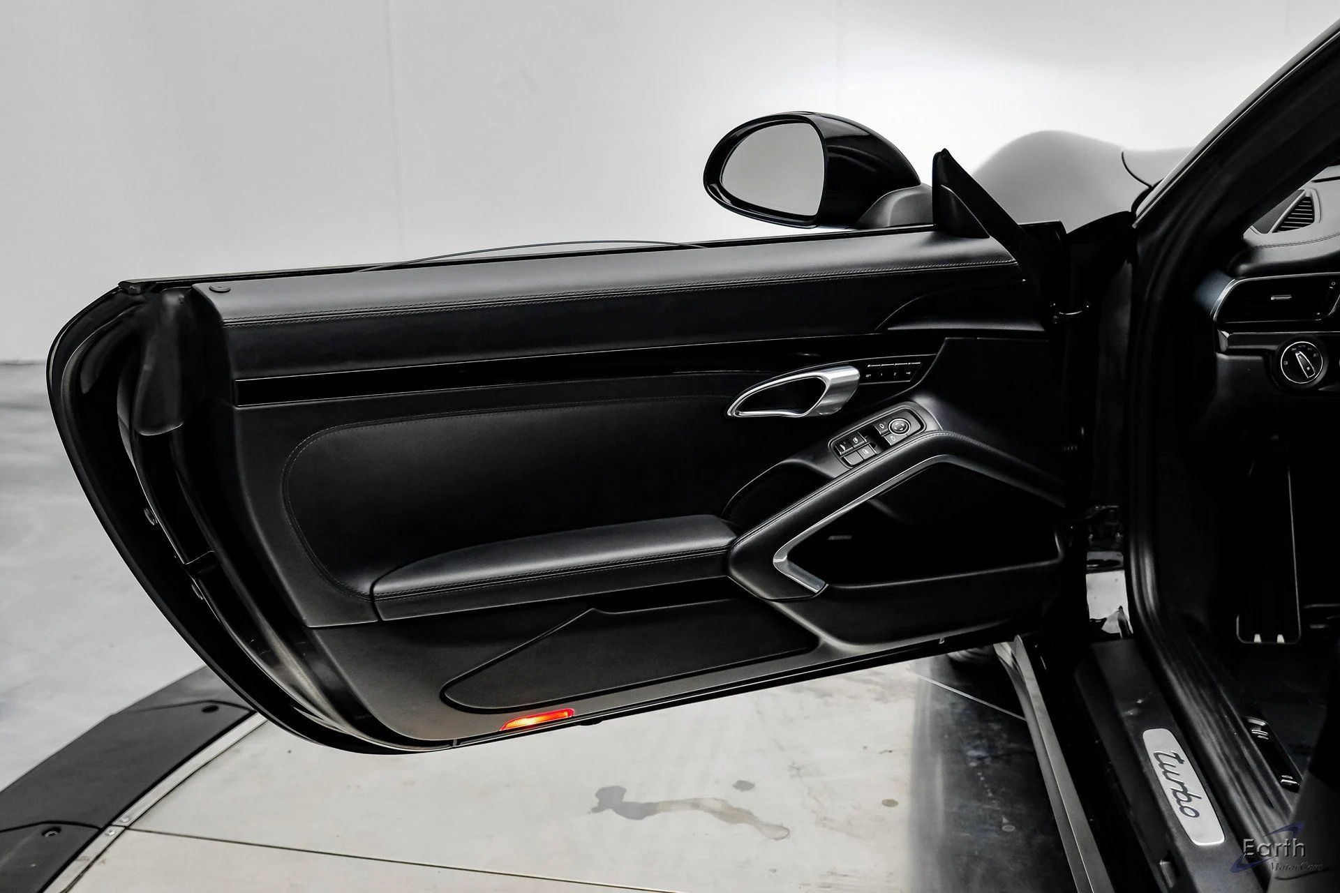 mph076_1161289401_fd01e844d83e66fc83abccba1b583f64x_56121fcd5e