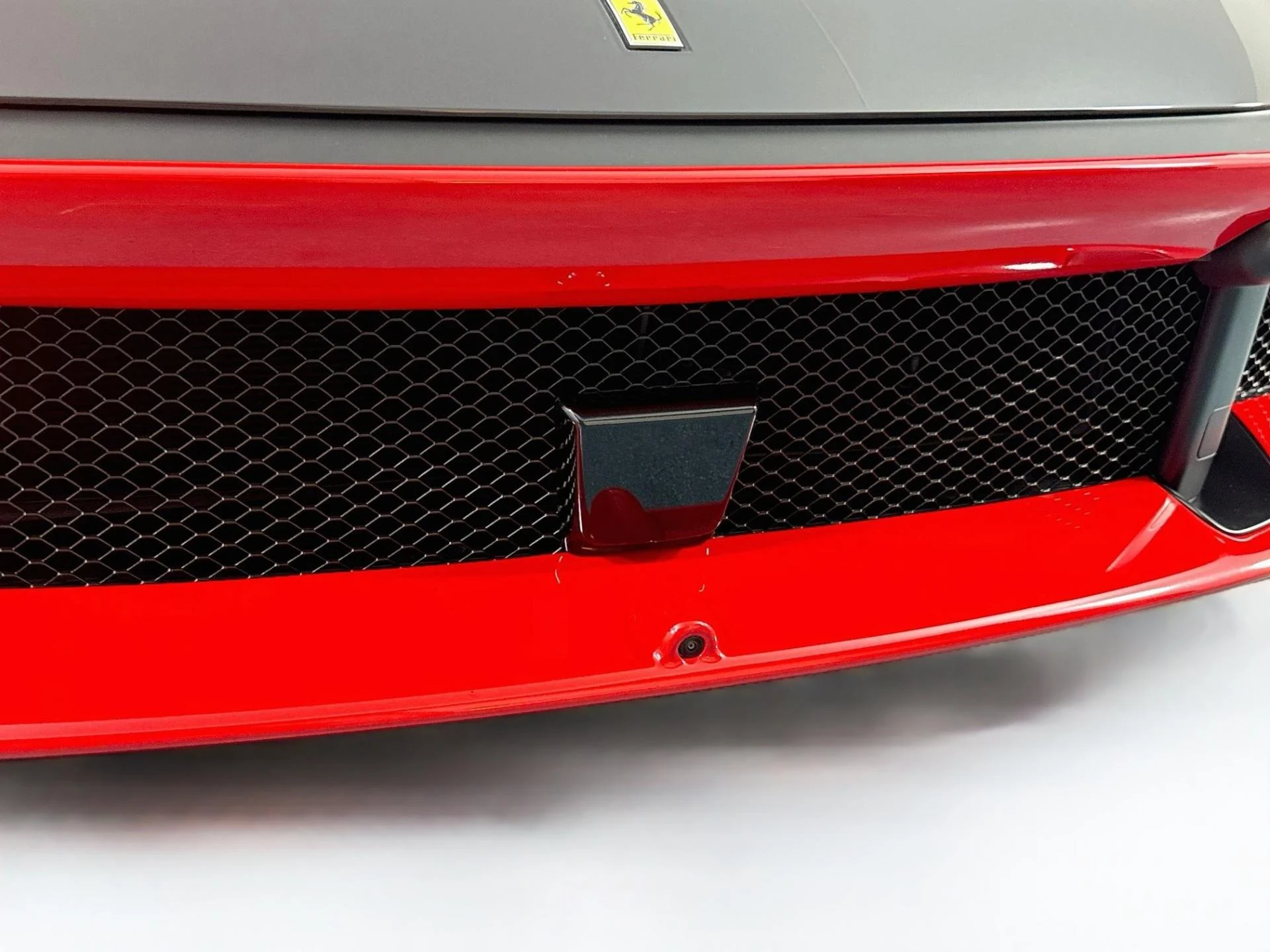 mph076_1176368187_Used_2026_Ferrari_12_Cilindri_1787771933_1fed958328
