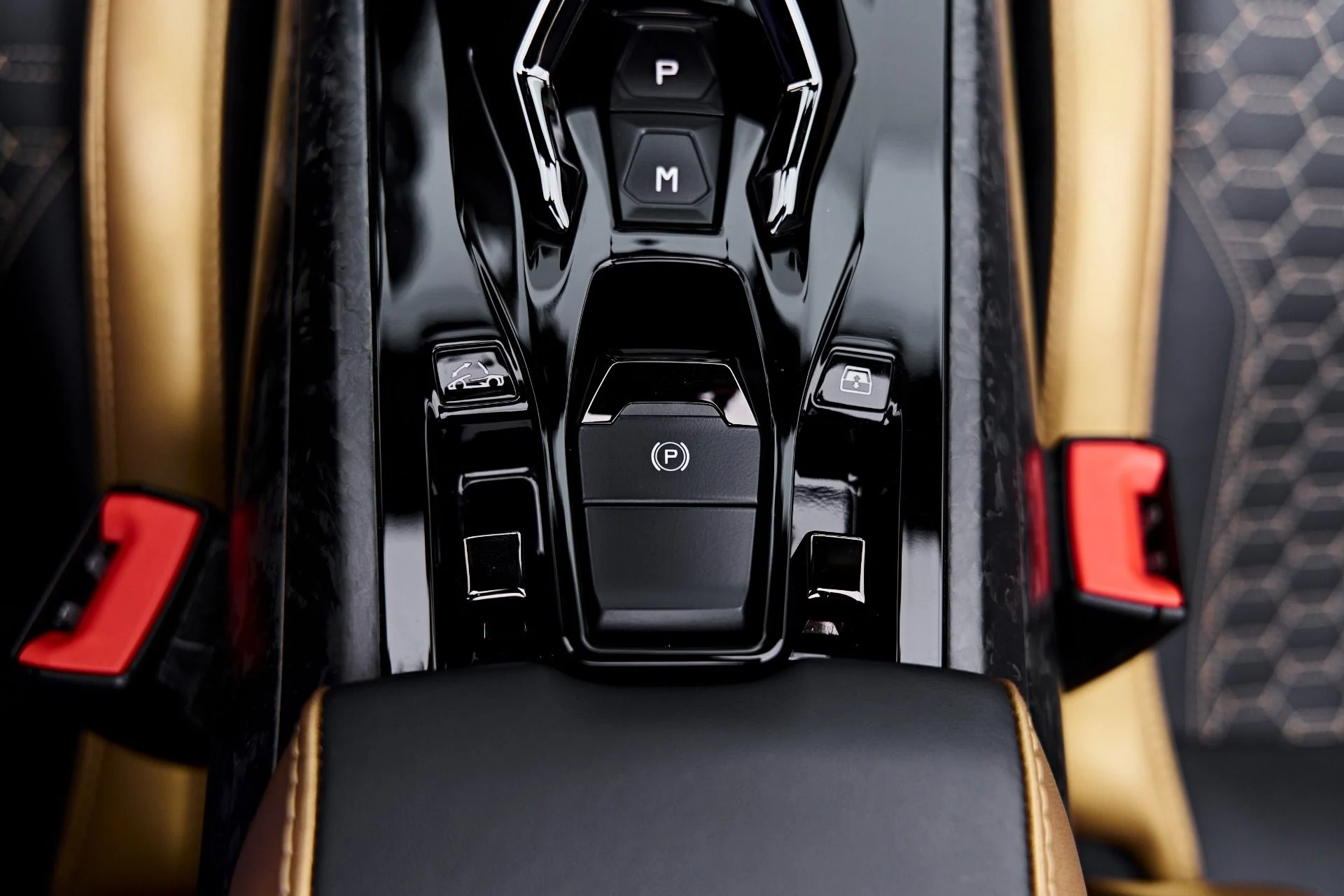 mph076_1257580528_Used_2022_Lamborghini_Huracan_EVO_Base_1791315993_a0a034c908