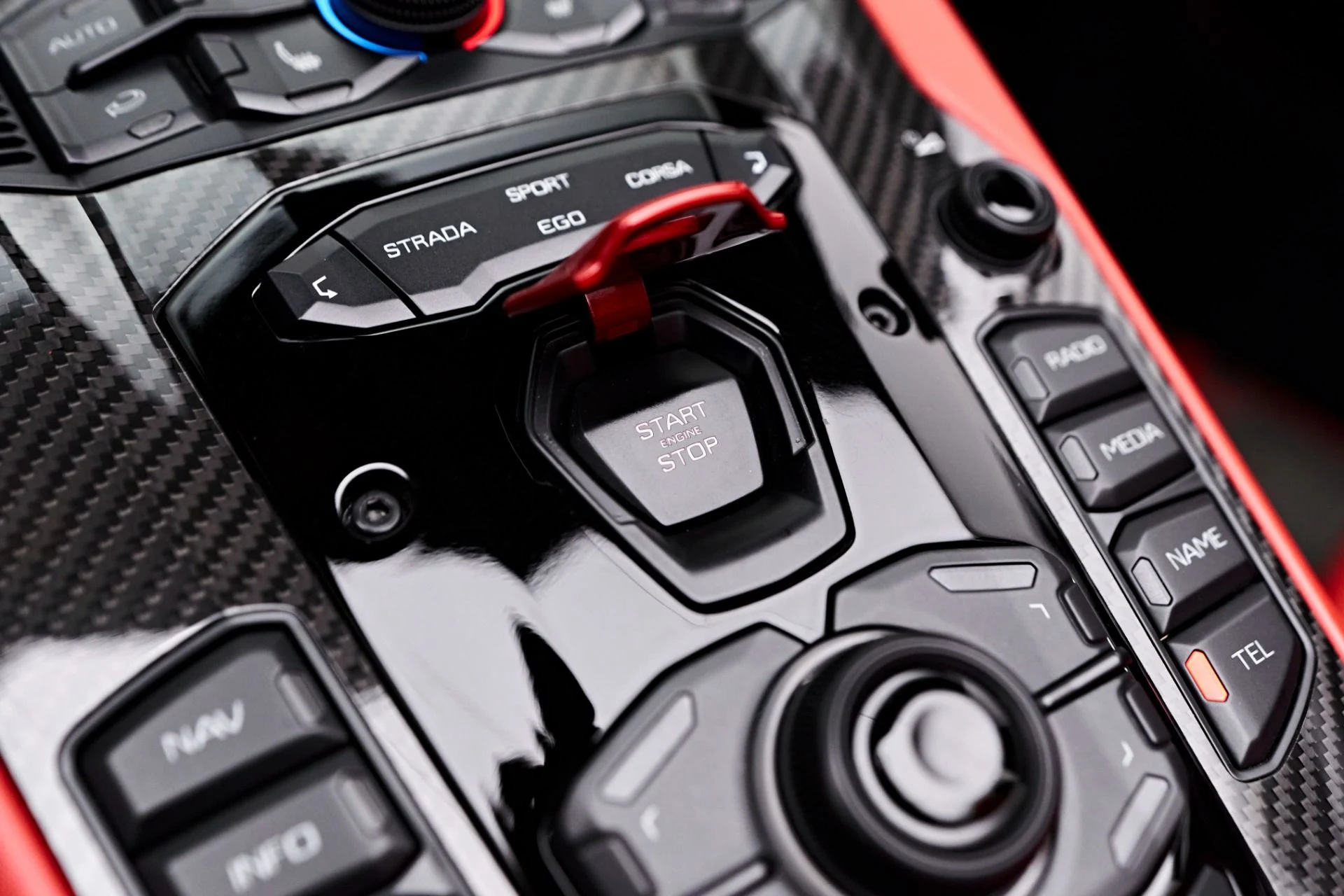 mph076_1267577238_Used_2021_Lamborghini_Aventador_SVJ_Base_1722739728_66da2bbcfd