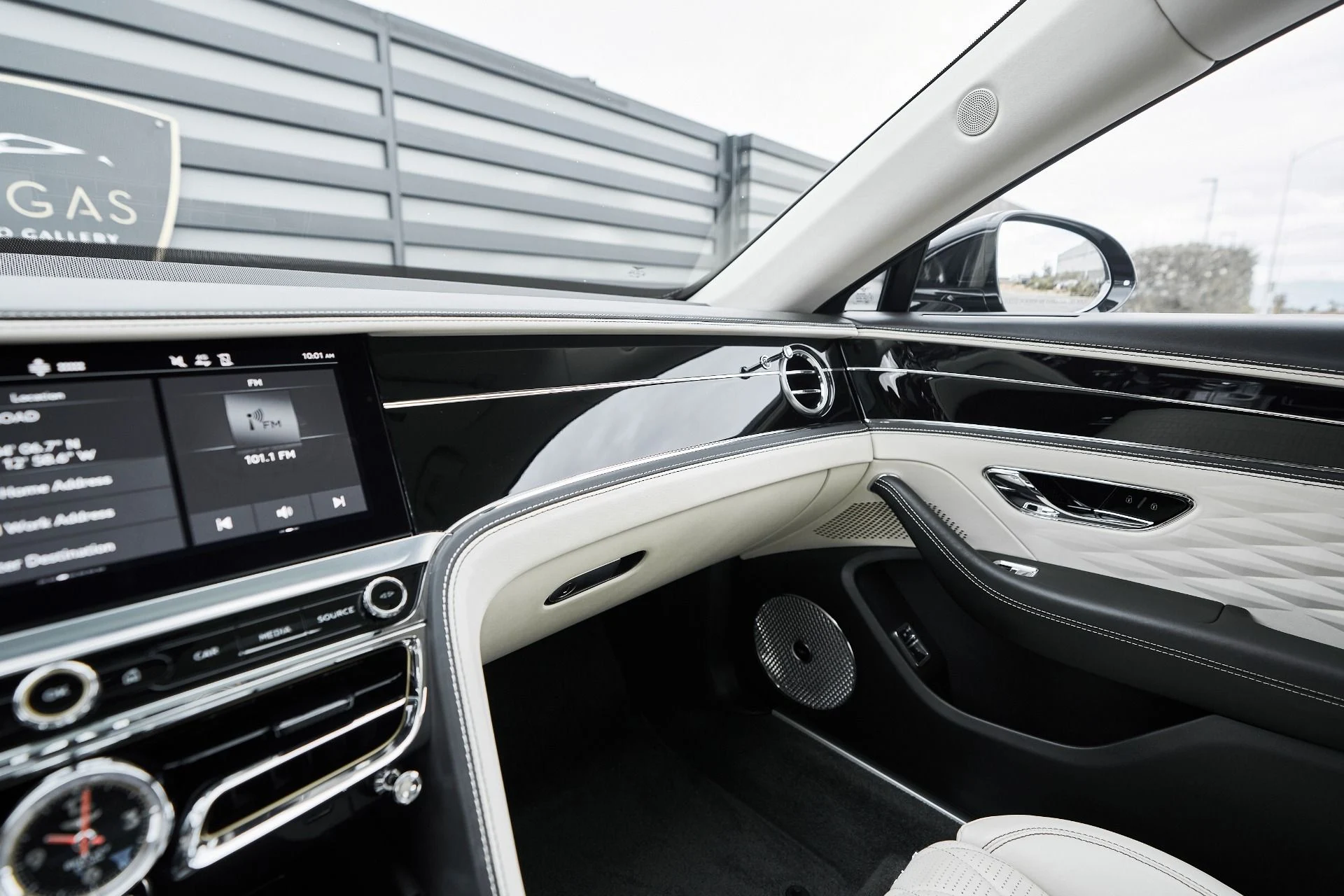 mph076_1289652679_Used_2022_Bentley_Flying_Spur_V8_1763502880_000fa4f566