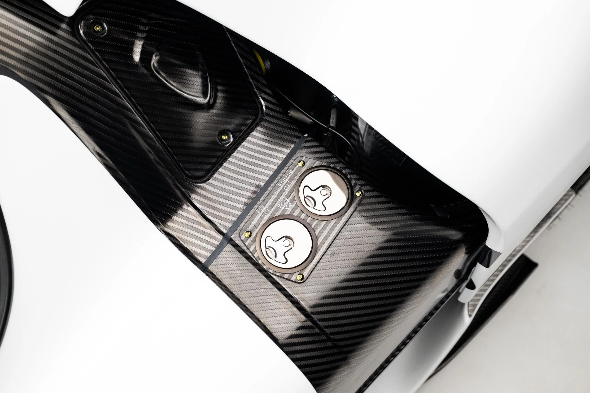 mph076_1409050009_13358_p77_l_00ffc6598c