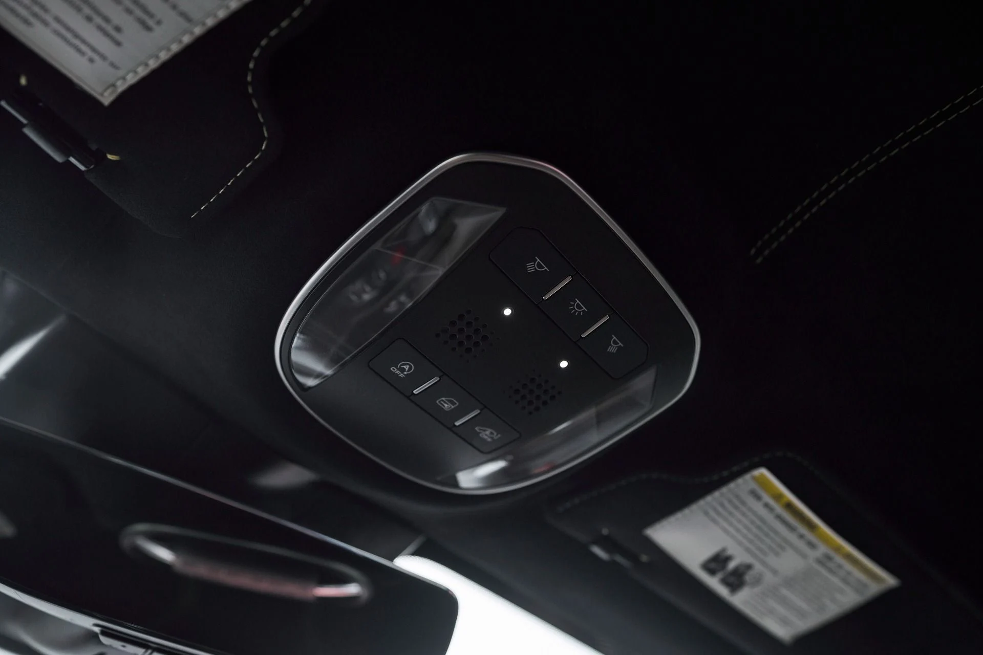 mph076_1510271915_Used_2020_Ferrari_F8_Tributo_Base_1761597734_bd13a47854