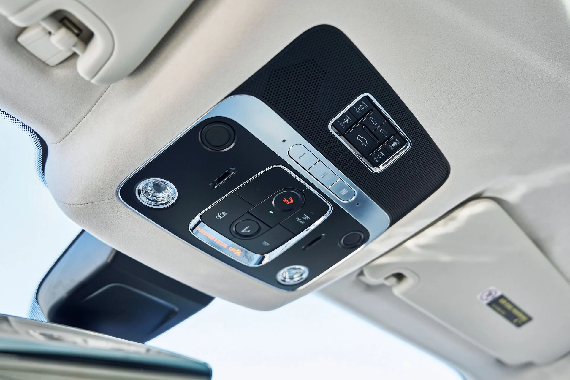 mph076_1520385127_Used_2024_Bentley_Flying_Spur_Mulliner_V8_1773796327_b65bc98328