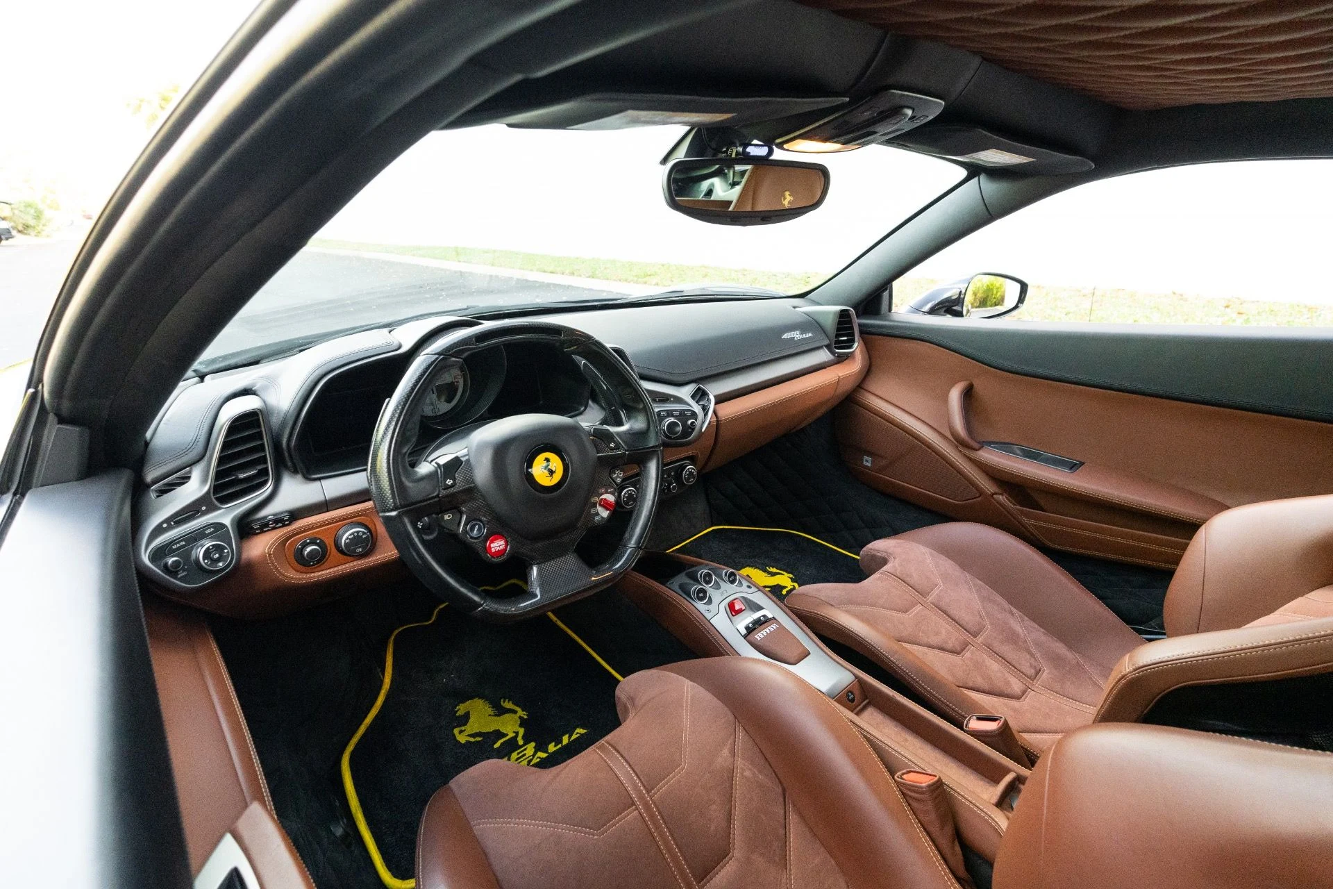 mph076_1605276132_Used_2013_Ferrari_458_Italia_1773252659_4da27ebd28