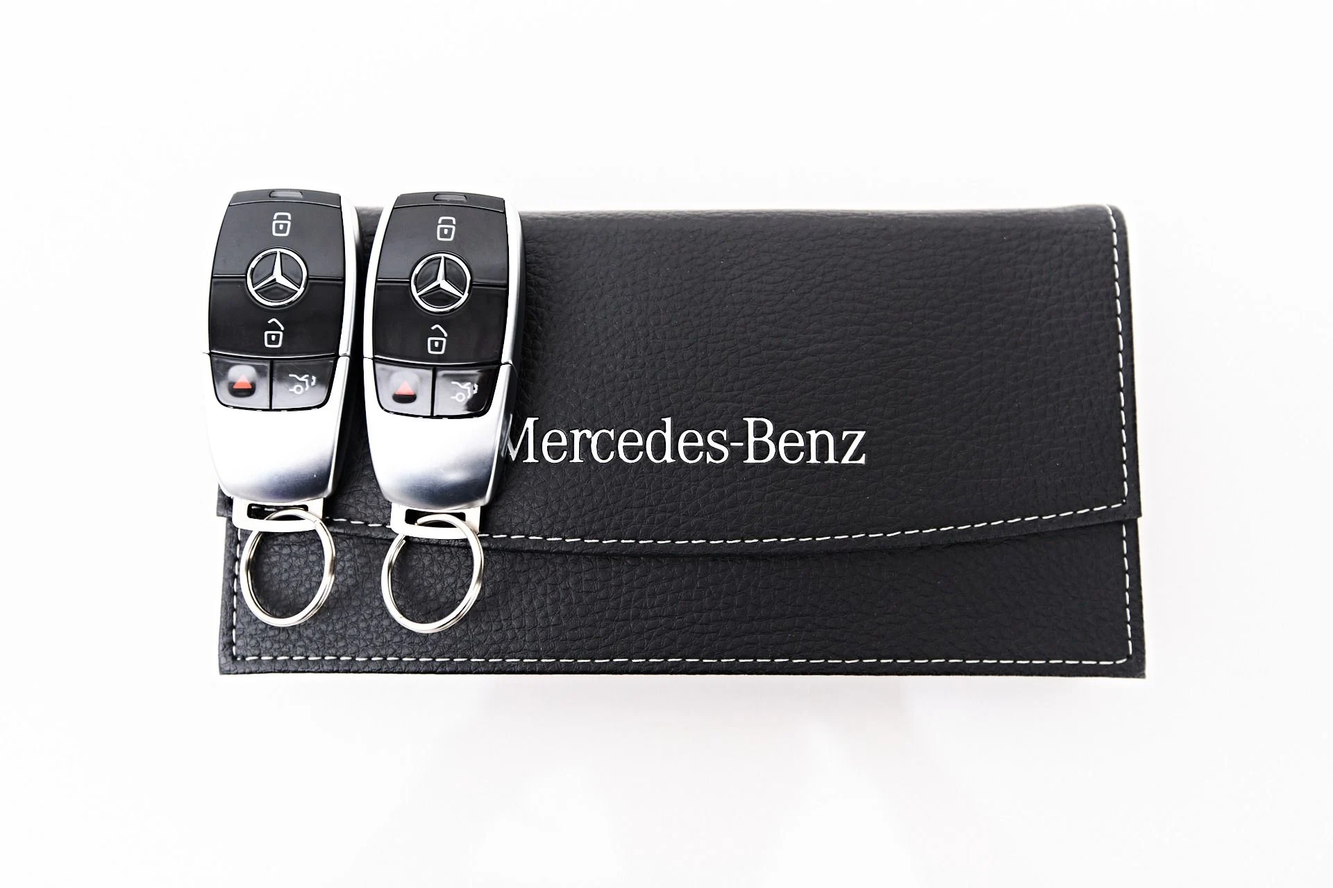 mph076_1689455935_Used_2020_Mercedes_Benz_S_Class_Maybach_S_560_1686091105_130d32f431