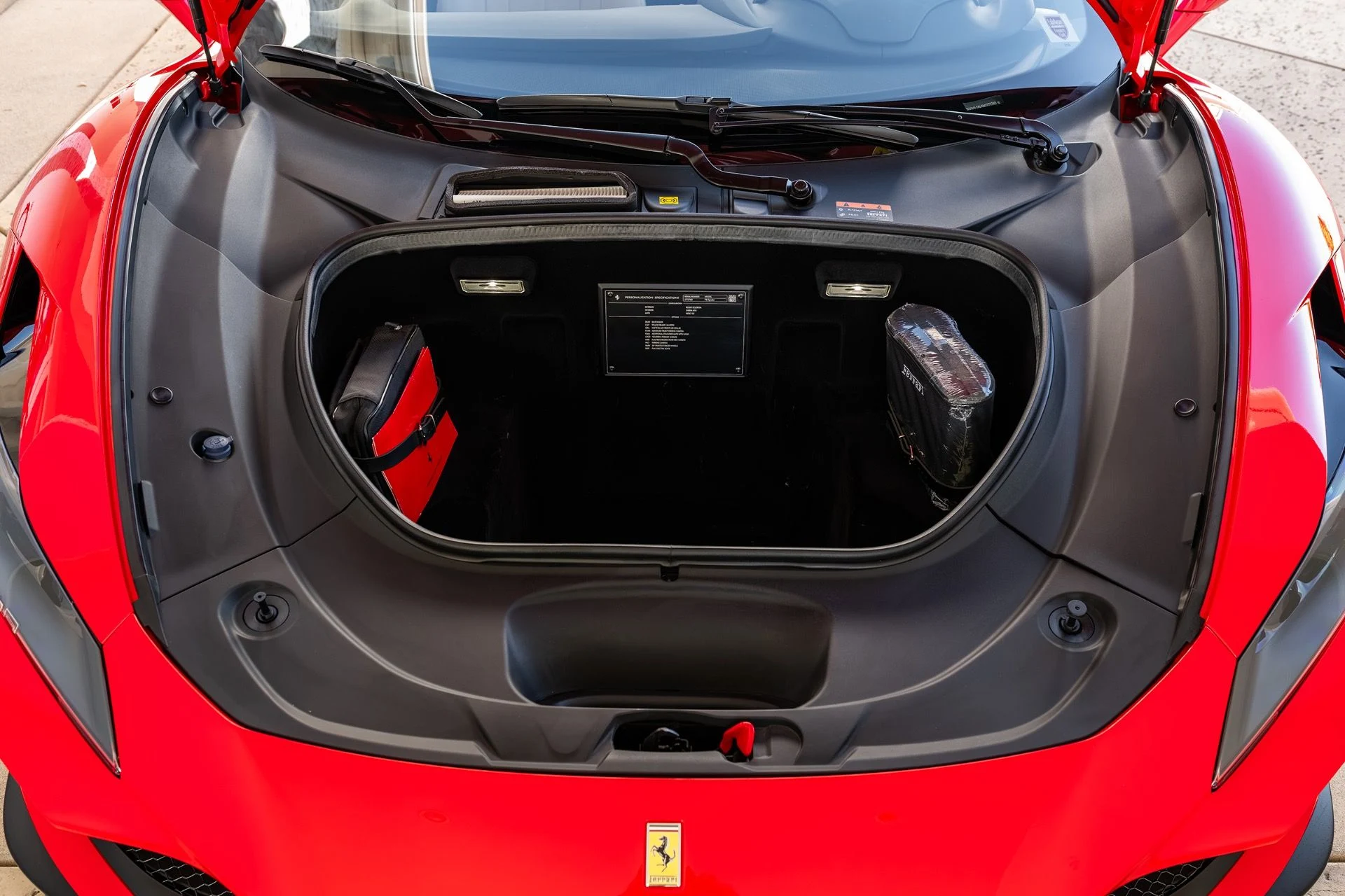 mph076_1731604799_Used_2022_Ferrari_F8_Spider_1791573859_40ad1493a6