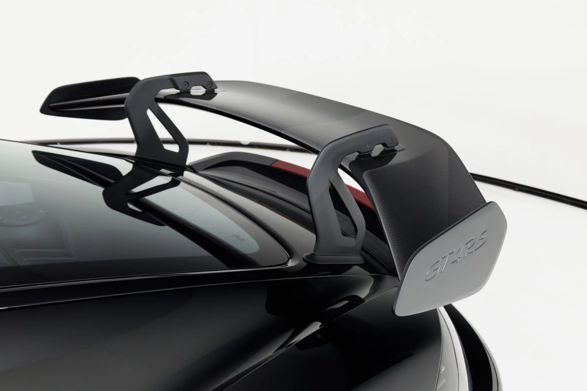 mph076_1904249855_Used_2025_Porsche_718_Cayman_GT_4_RS_1774365237_1d6792f011