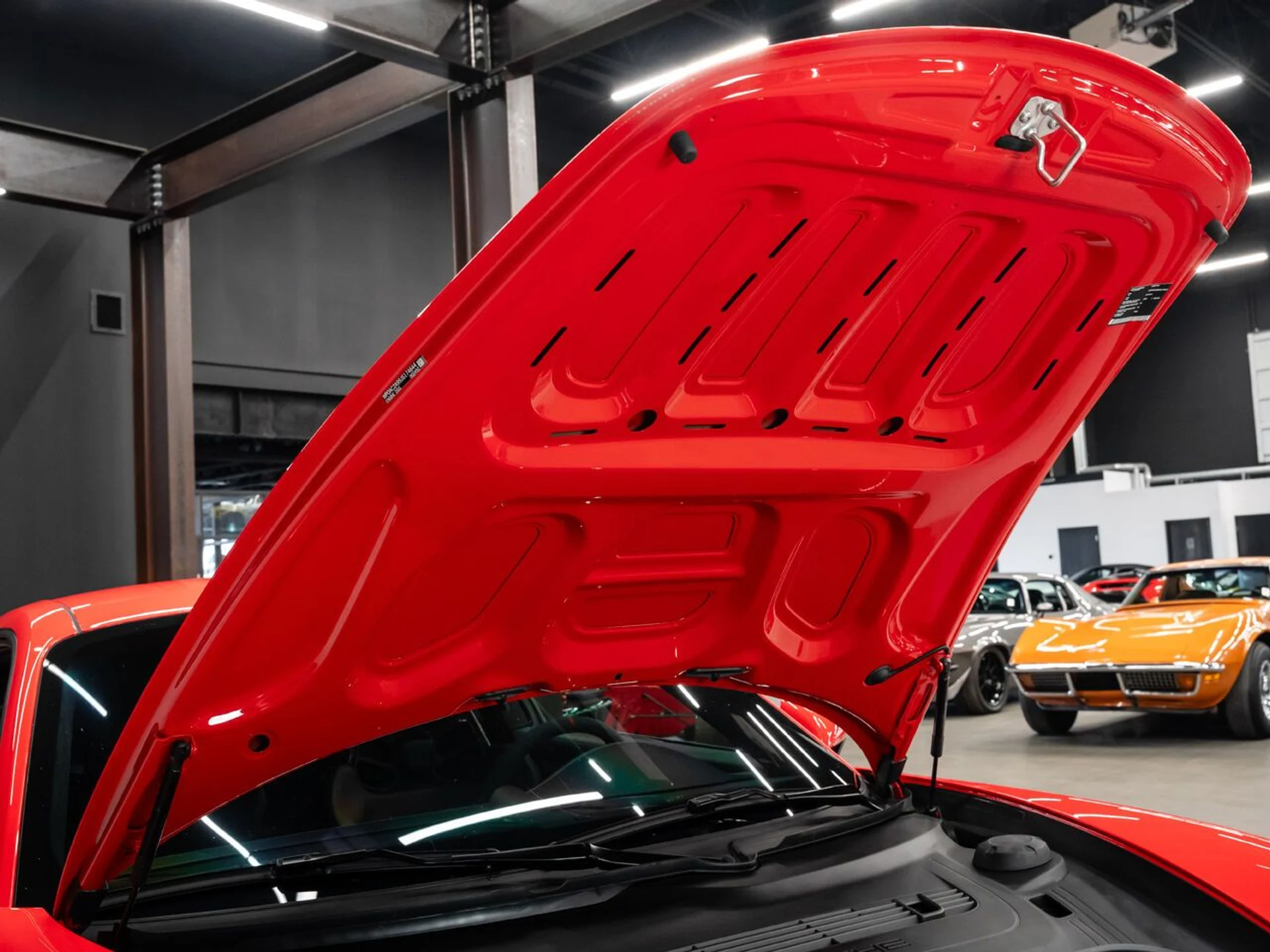 mph076_2024558541_porsche_911_2018_2b34d03bb0