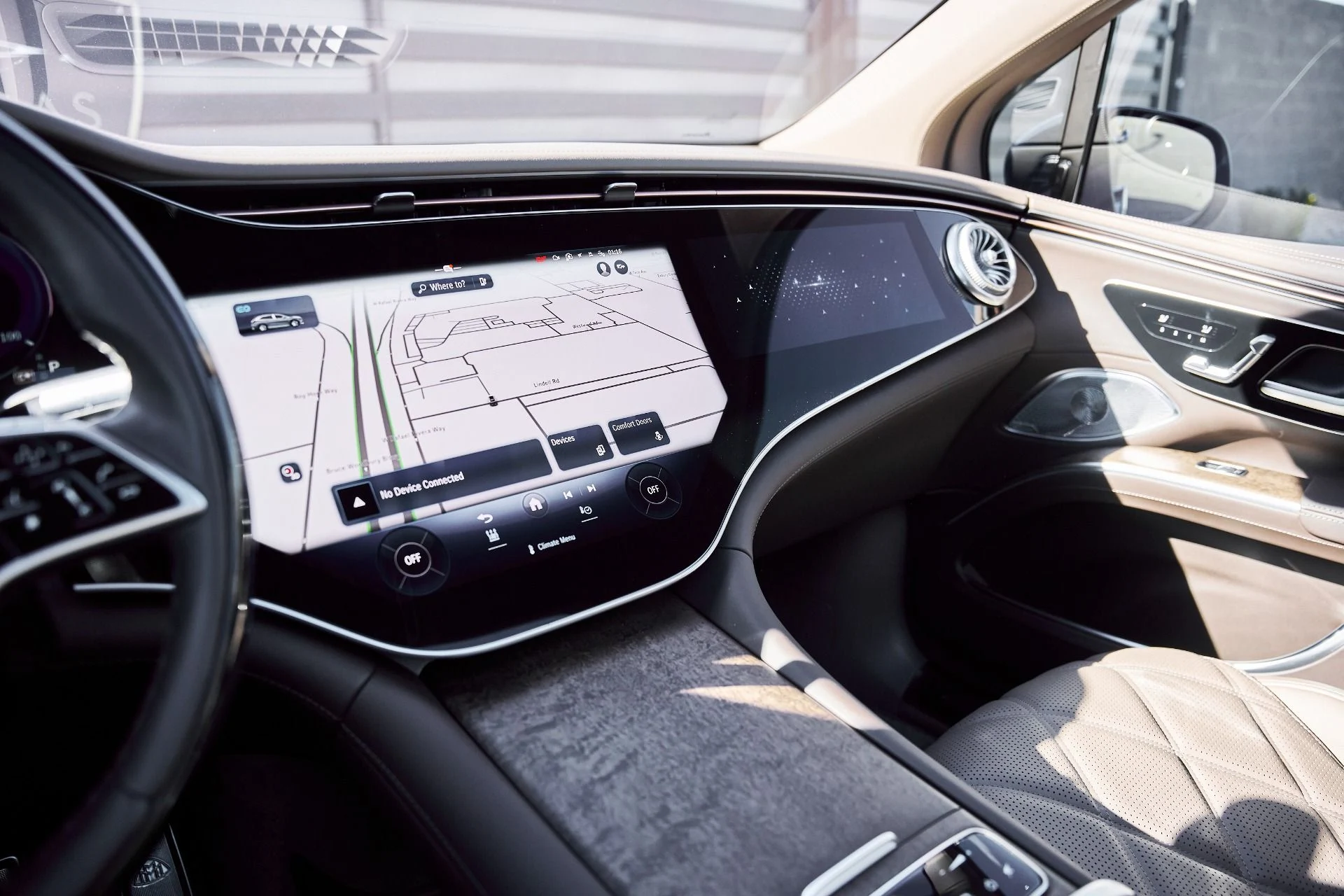 mph076_2064108660_Used_2025_Mercedes_Benz_EQS_Maybach_EQS_680_1770508845_c38d1250ef