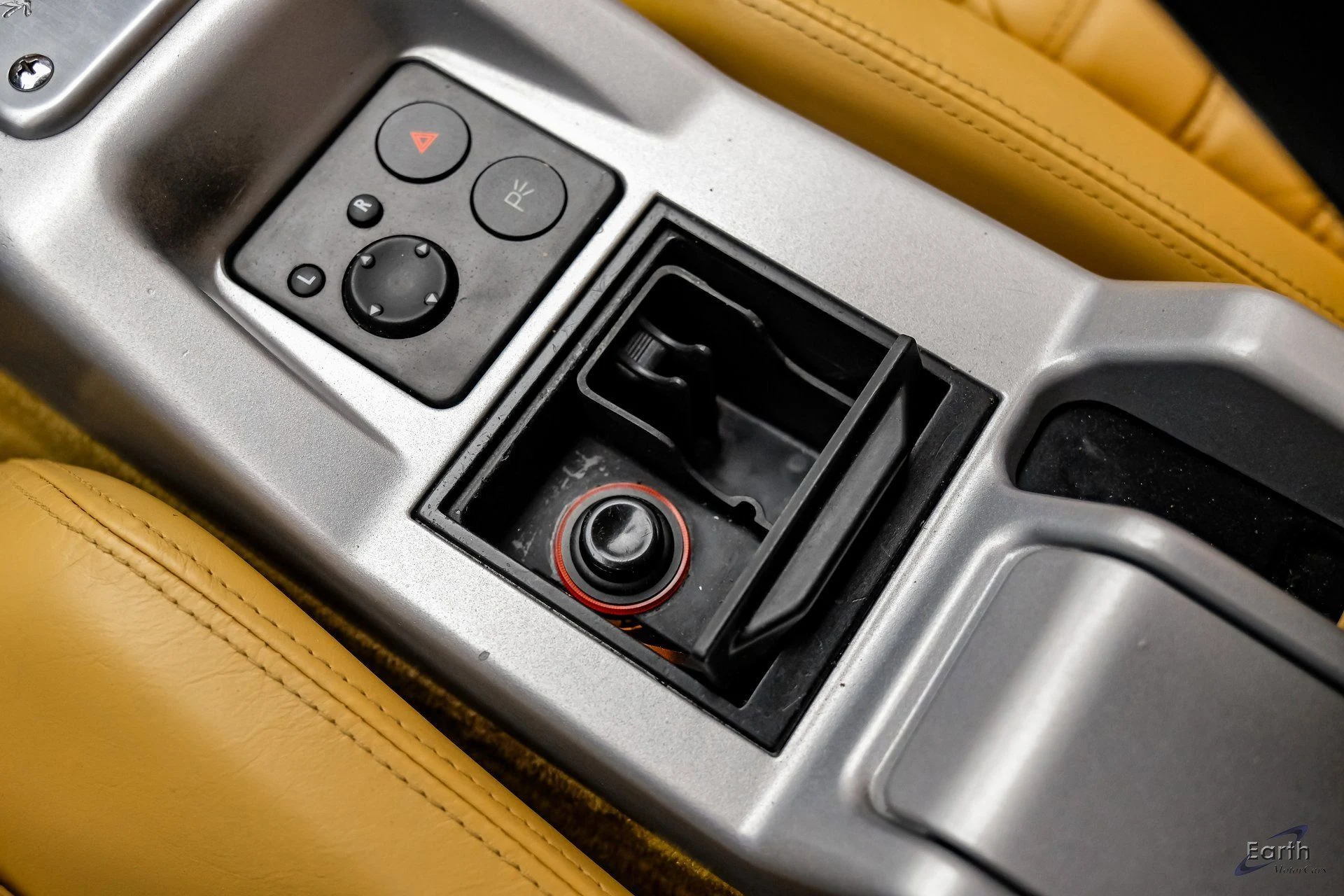 mph076_210468072_6b01f9be31e3f4a247552120b8ad79e9x_b136d74afd