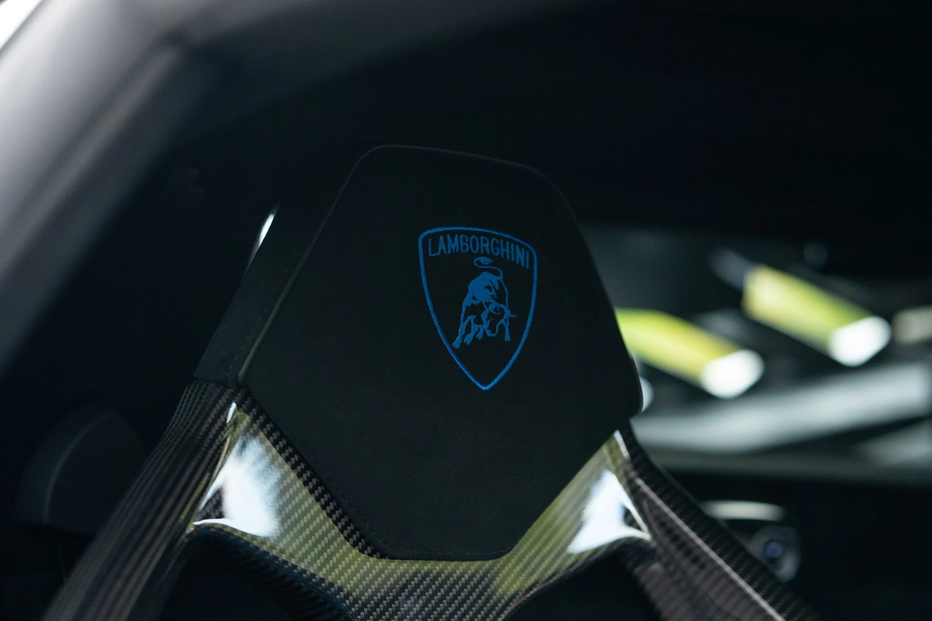 mph076_2213856094_Used_2023_Lamborghini_Huracan_STO_1770160431_0b3d65af2e