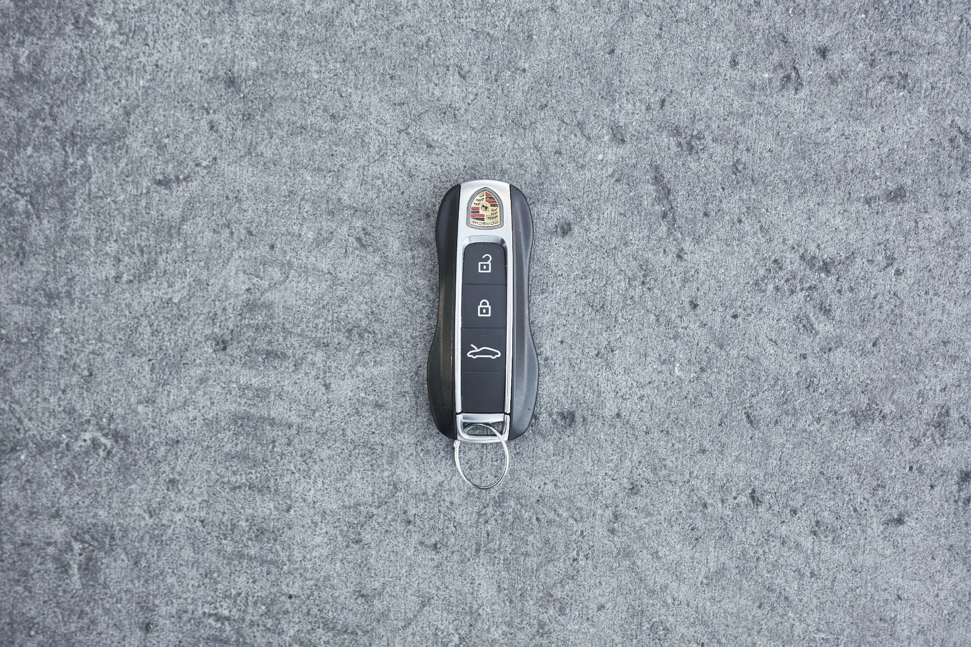 mph076_2241218848_Used_2025_Porsche_911_Turbo_S_1762914348_1cf4116e76