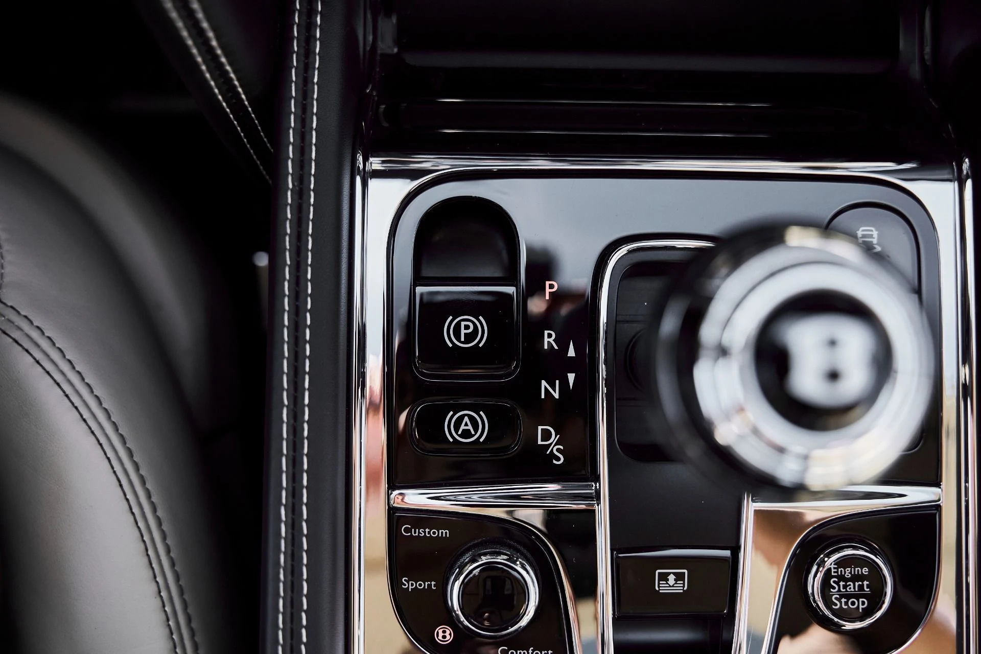 mph076_2352327611_Used_2019_Bentley_Mulsanne_Base_1773861473_7dc36bd458