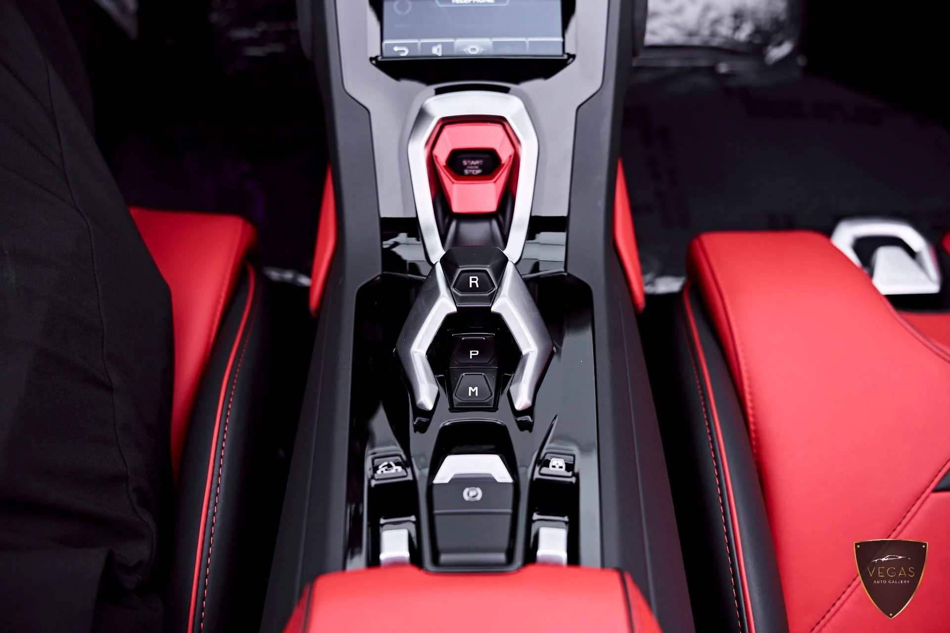 mph076_2358643128_Used_2024_Lamborghini_Huracan_EVO_Base_1783505210_787655894e