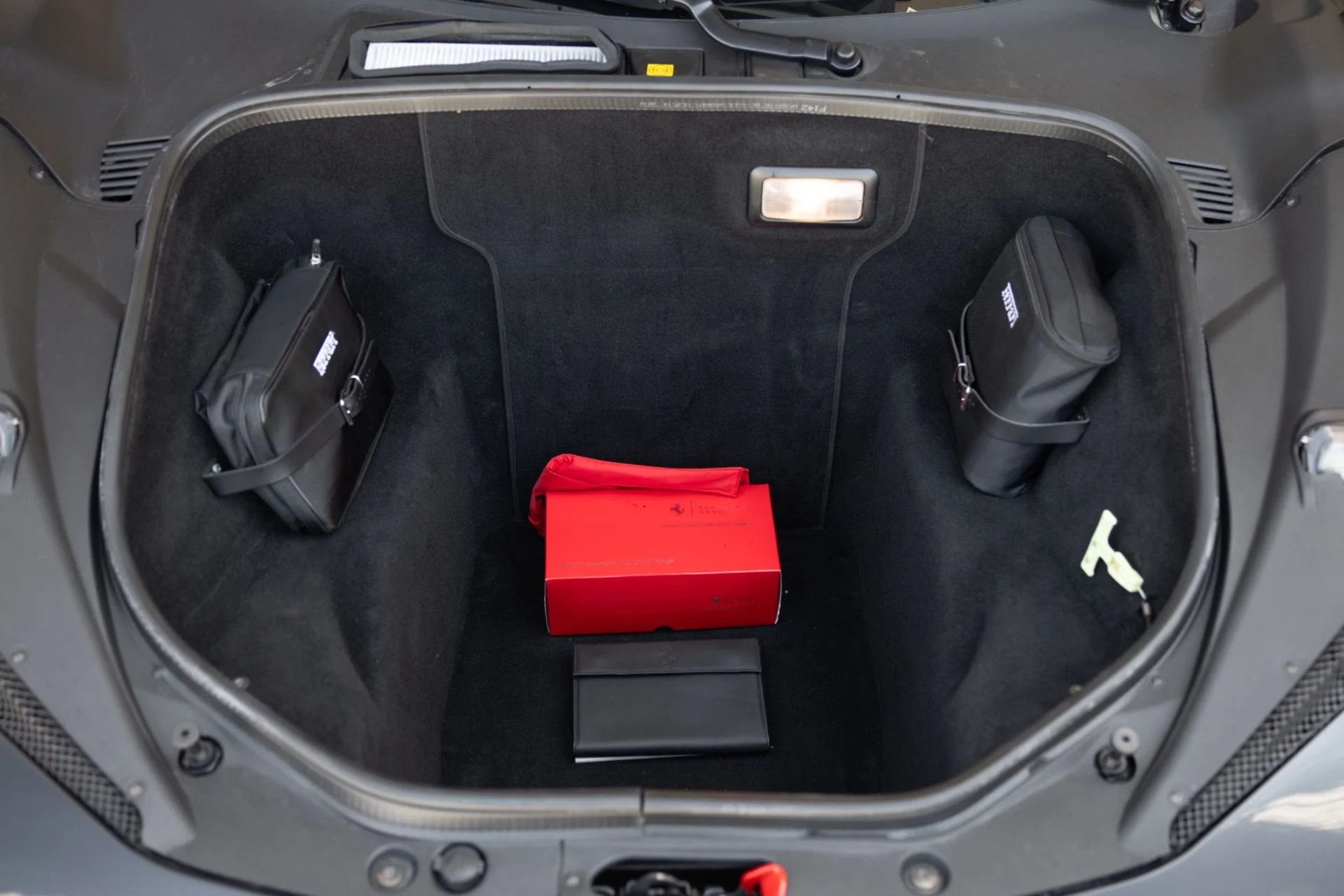 mph076_2525515752_Used_2012_Ferrari_458_Spider_1788476005_e9108272b4