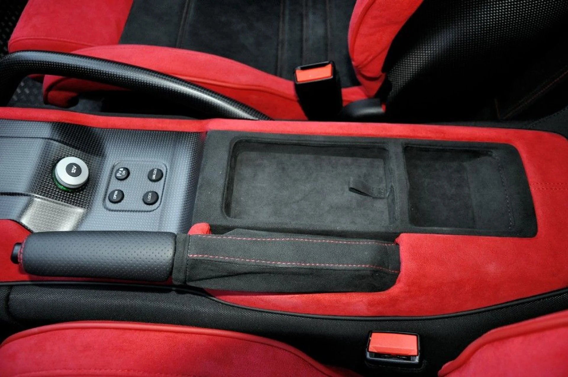 mph076_259512951_82_p77_l_359168a48b