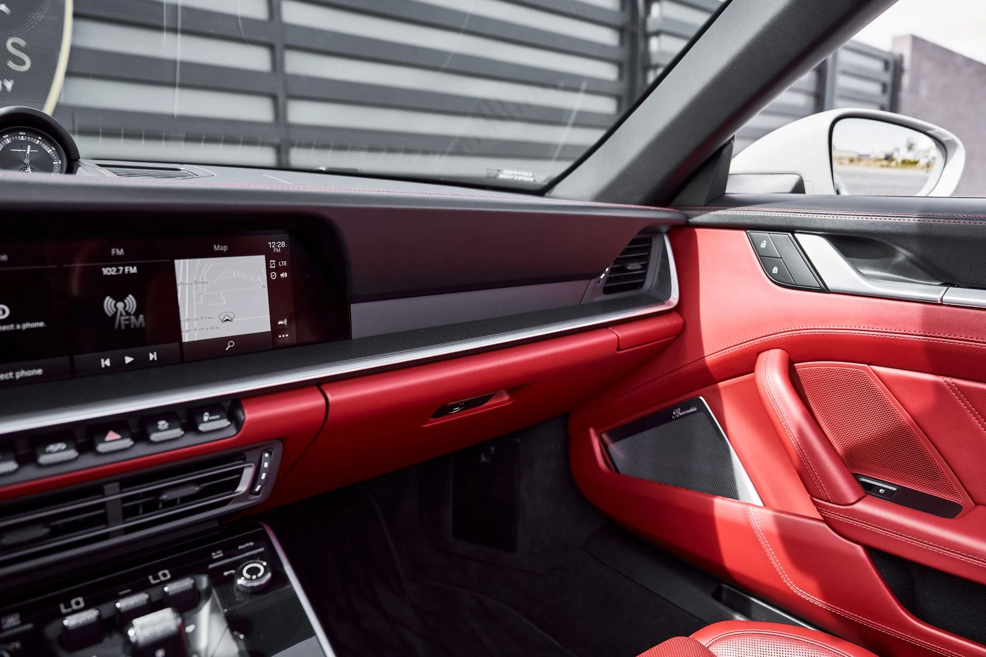 mph076_2701078684_Used_2022_Porsche_911_Turbo_S_1772308285_f54c2a75b6