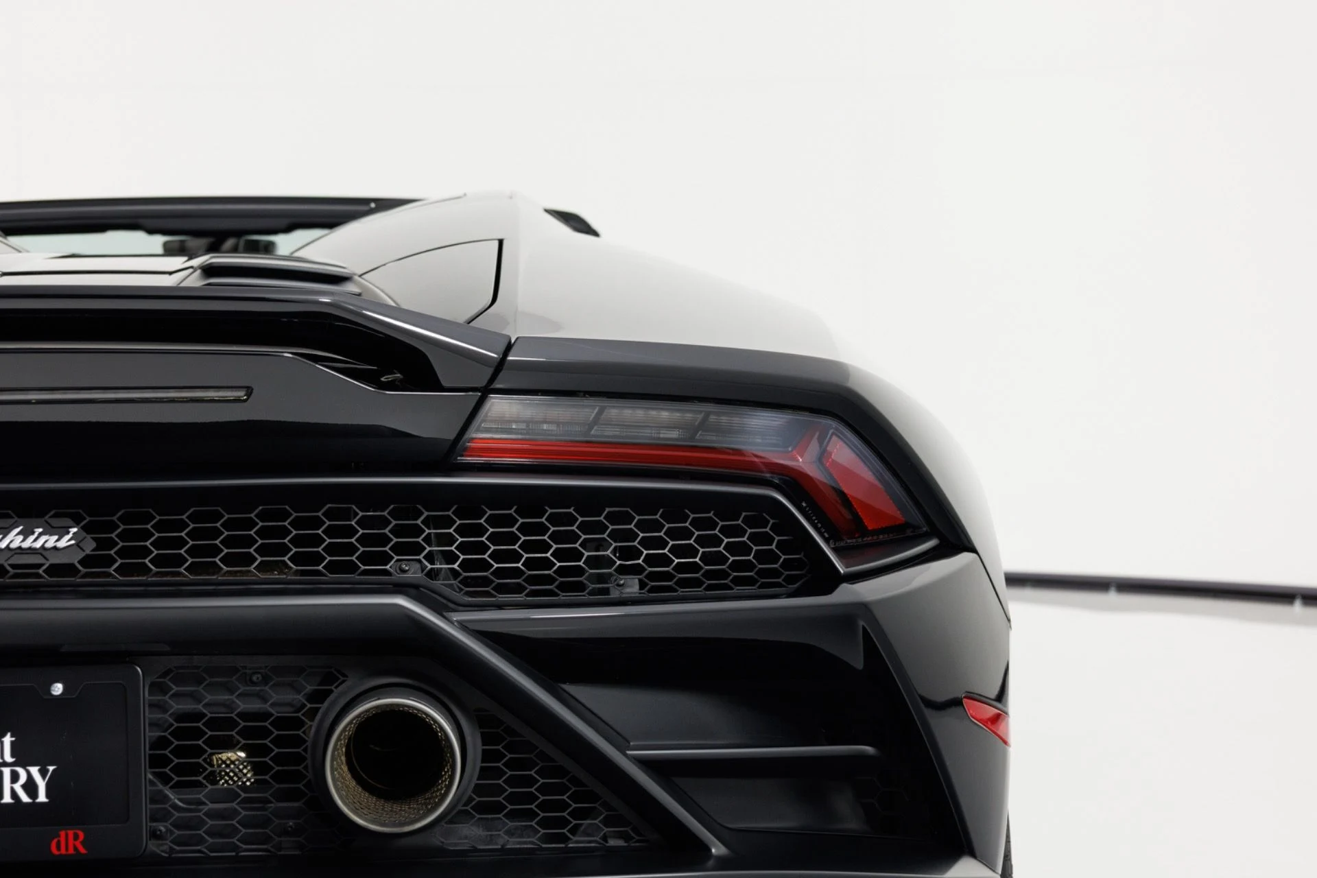 mph076_2750882821_Used_2021_Lamborghini_Huracan_EVO_1784066661_e1633bc413