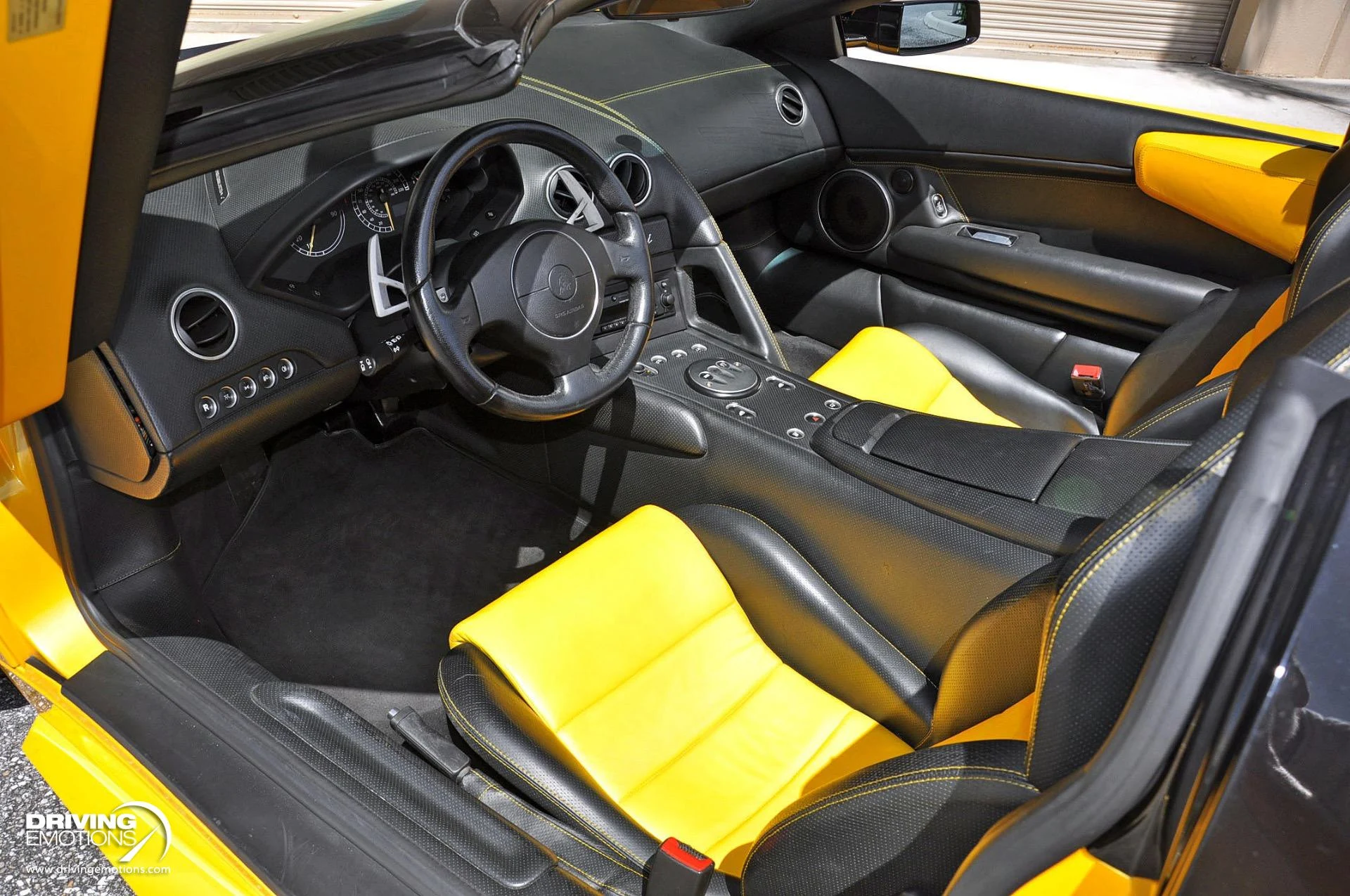 mph076_2803184157_862_p77_l_caa5899b9f