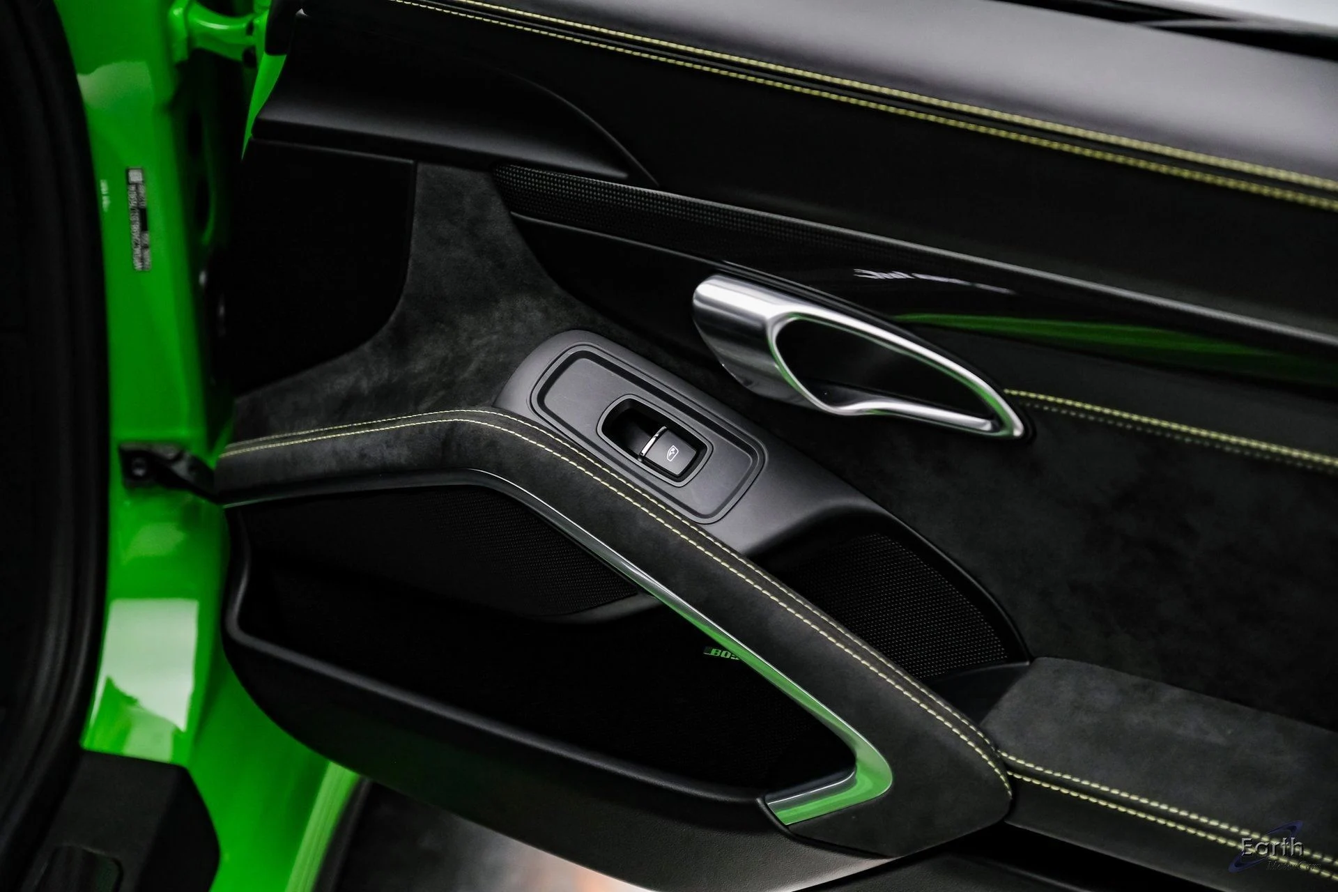 mph076_283786650_24bbba49f7fb47960c5c663e5ae15920x_b036da85ff