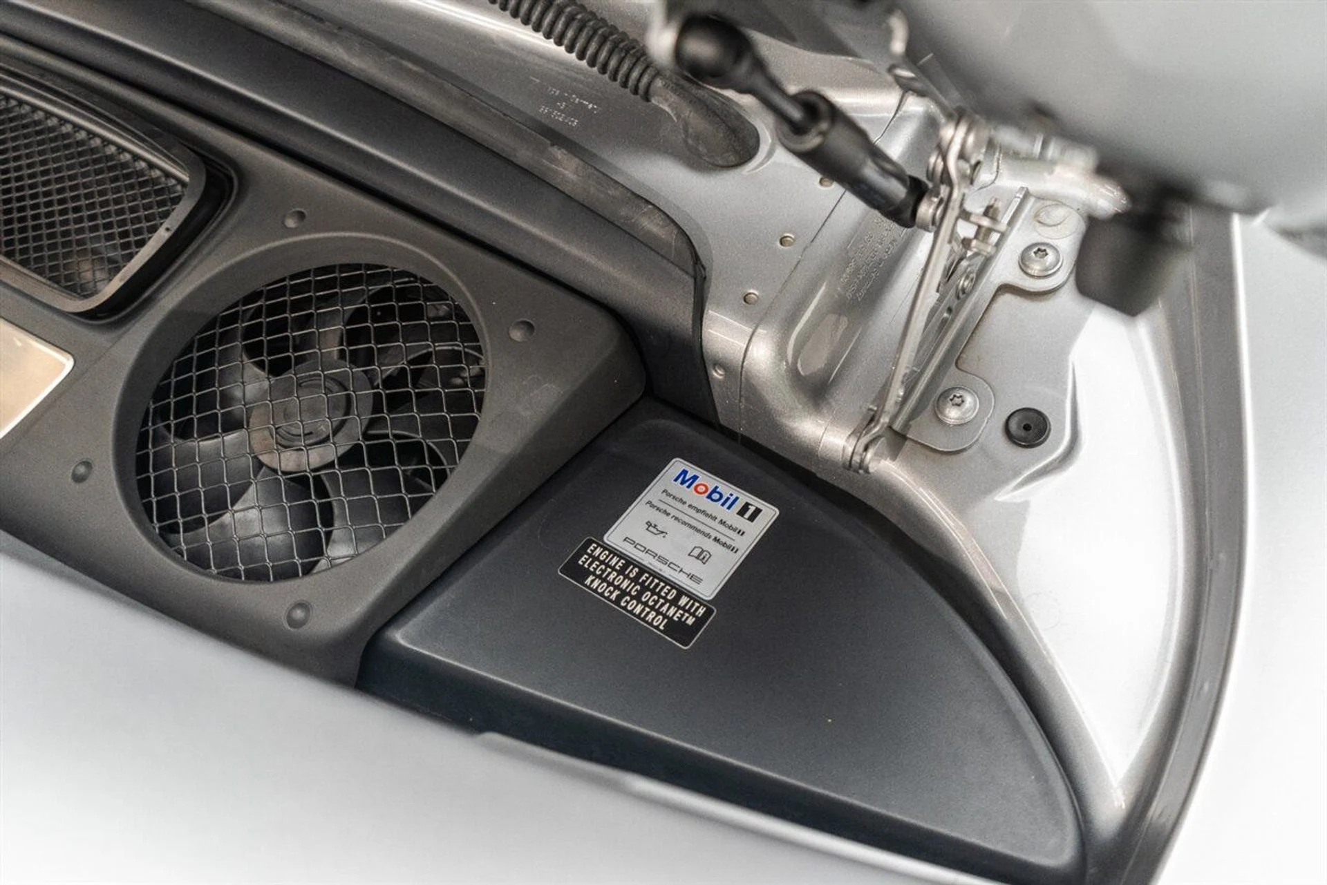 mph076_2856698426_0c15d34cbc_1280_dc1837bfbb