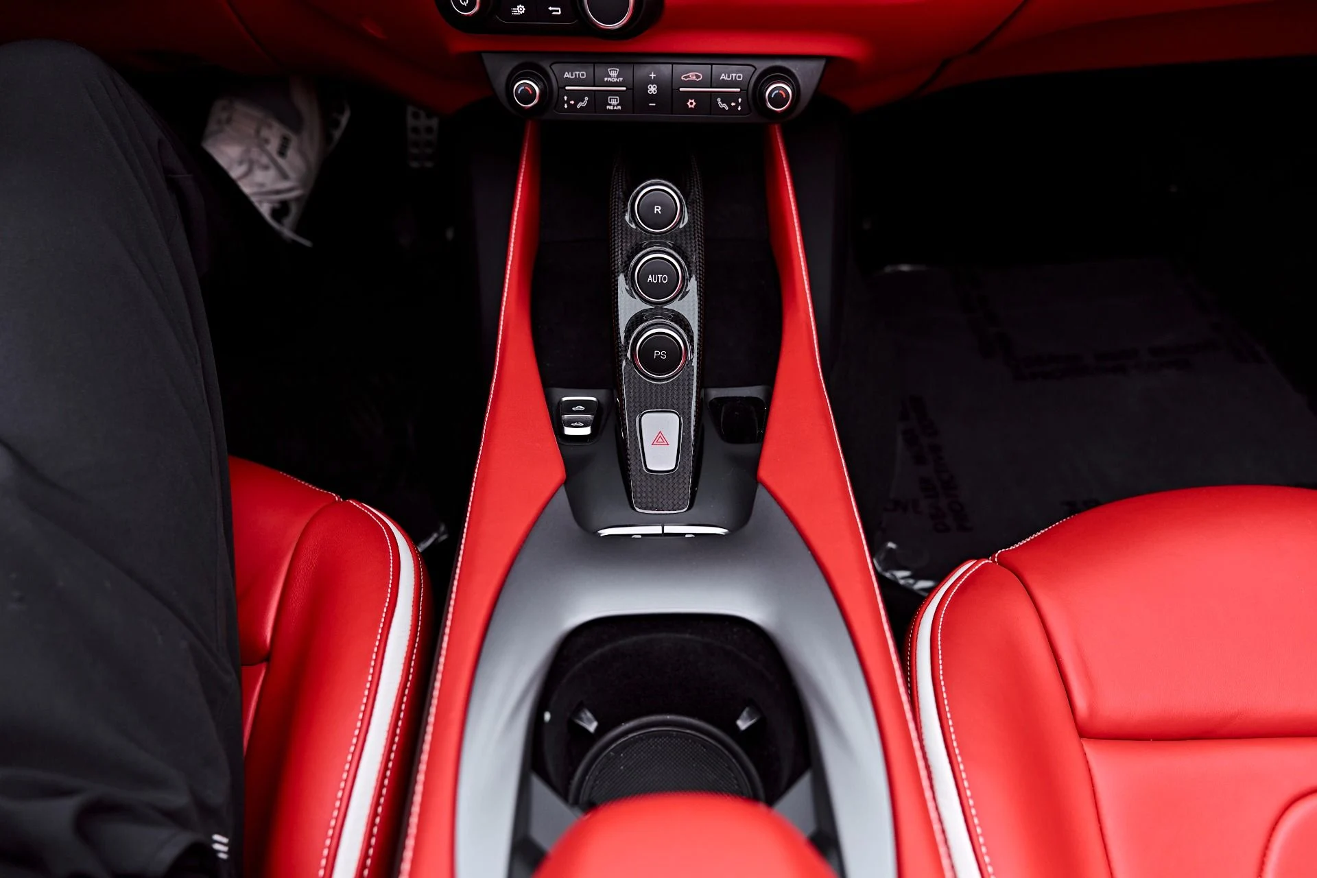 mph076_2870349658_Used_2022_Ferrari_Portofino_M_Base_1785971921_84e185c191