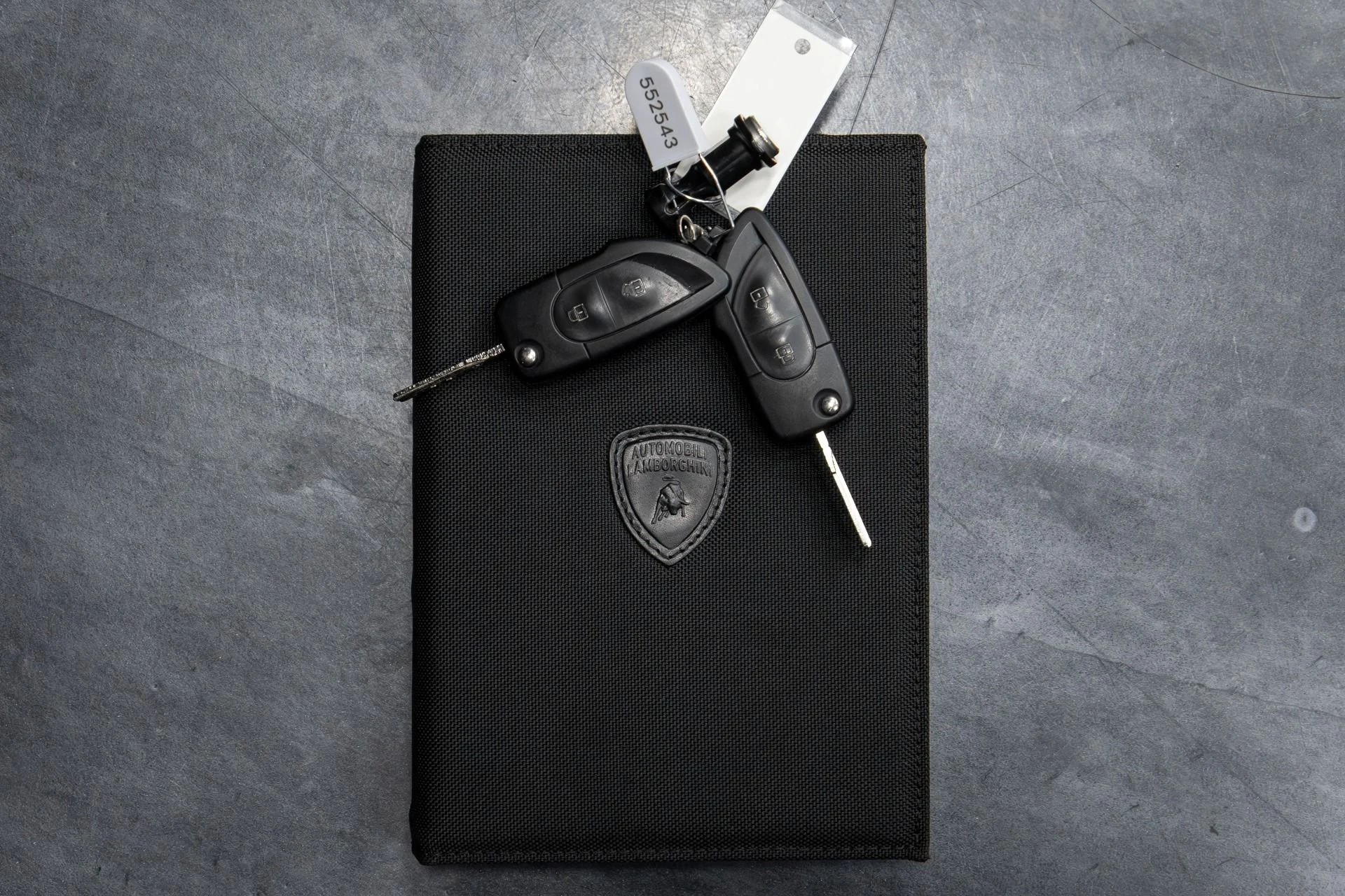 mph076_2894330331_Used_2010_Lamborghini_Gallardo_LP_560_4_Spyder_1766547982_a4fb8d724e