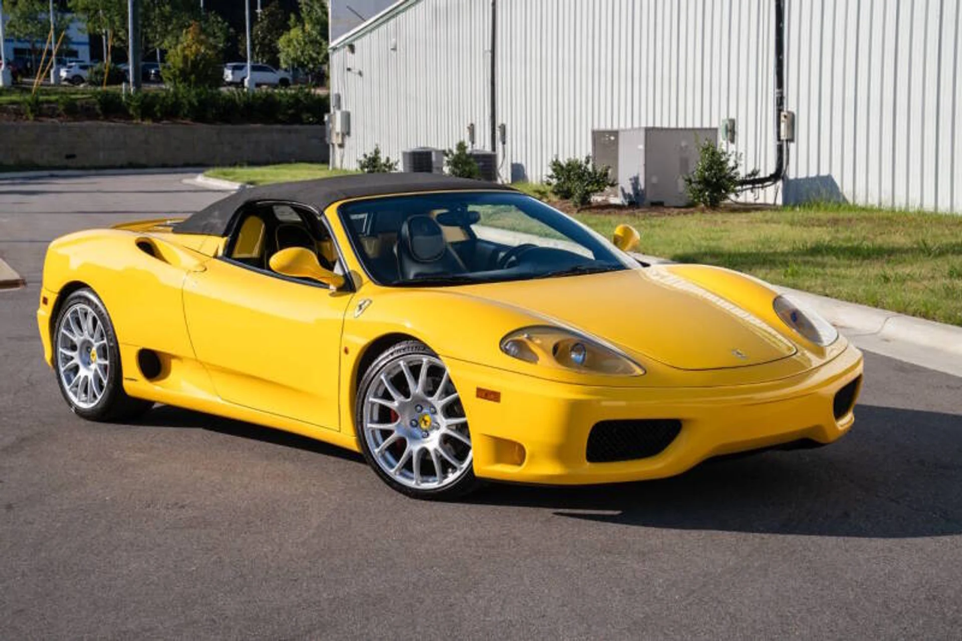 mph076_2919640910_2002_ferrari_360_spider_base_2dr_convertible_c848fad2c9