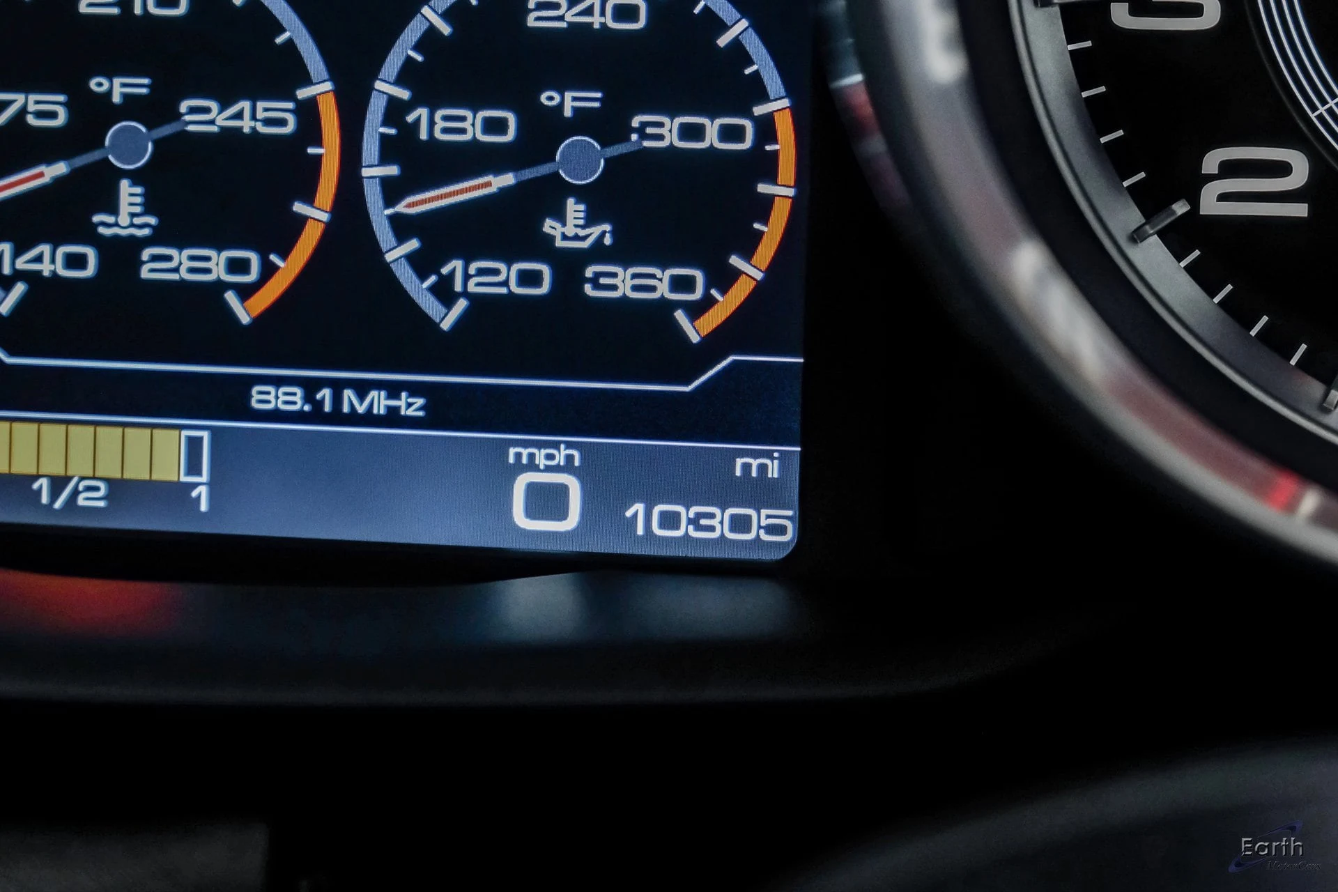 mph076_2952997653_430d6d62d1edeffc309d43913d7318efx_348a142282