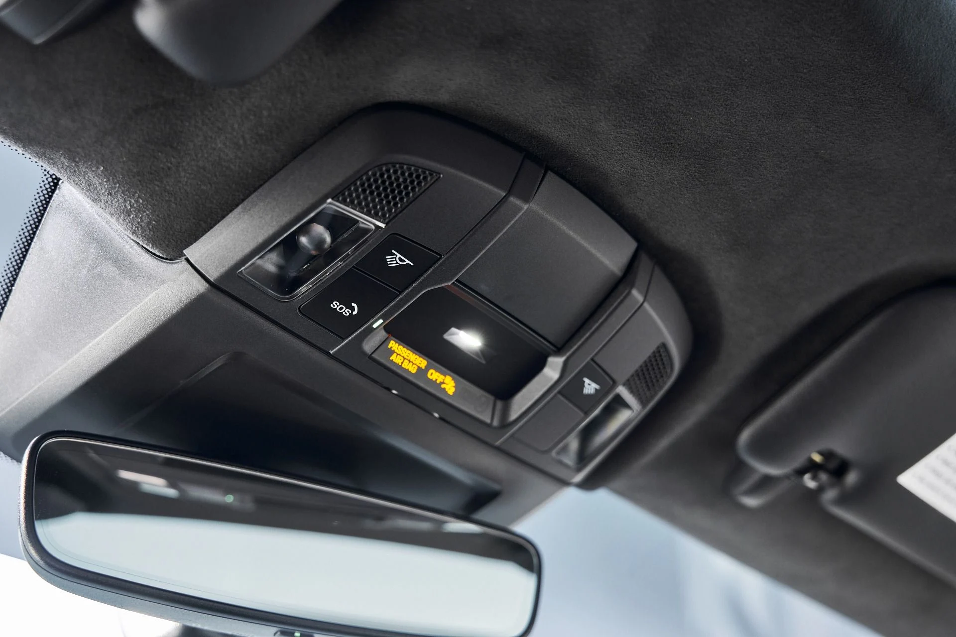 mph076_3027488223_Used_2024_Porsche_911_Turbo_1770087294_37f45c0bcc