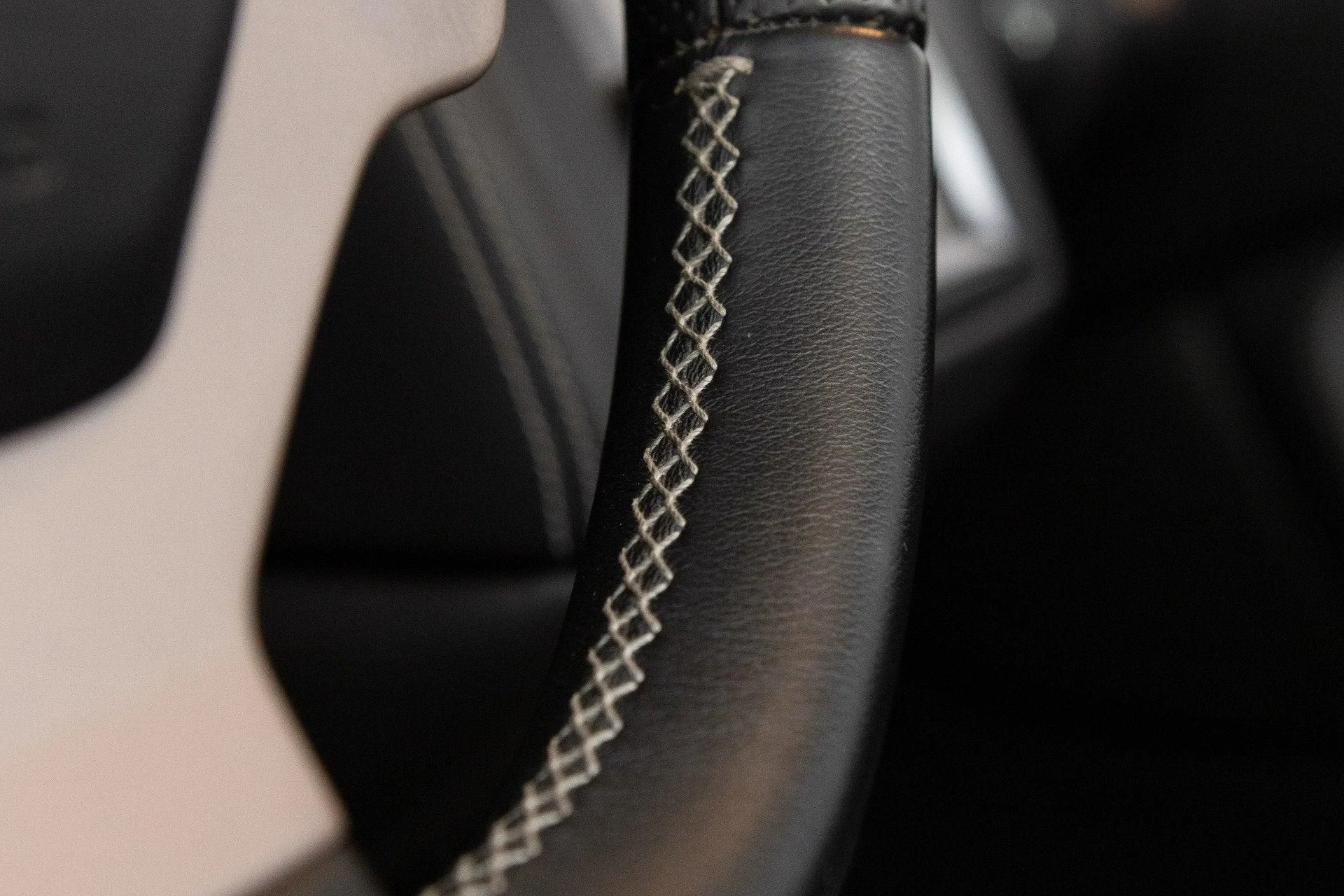 mph076_3168337583_Used_2010_Ferrari_California_1777368034_1bf587820a