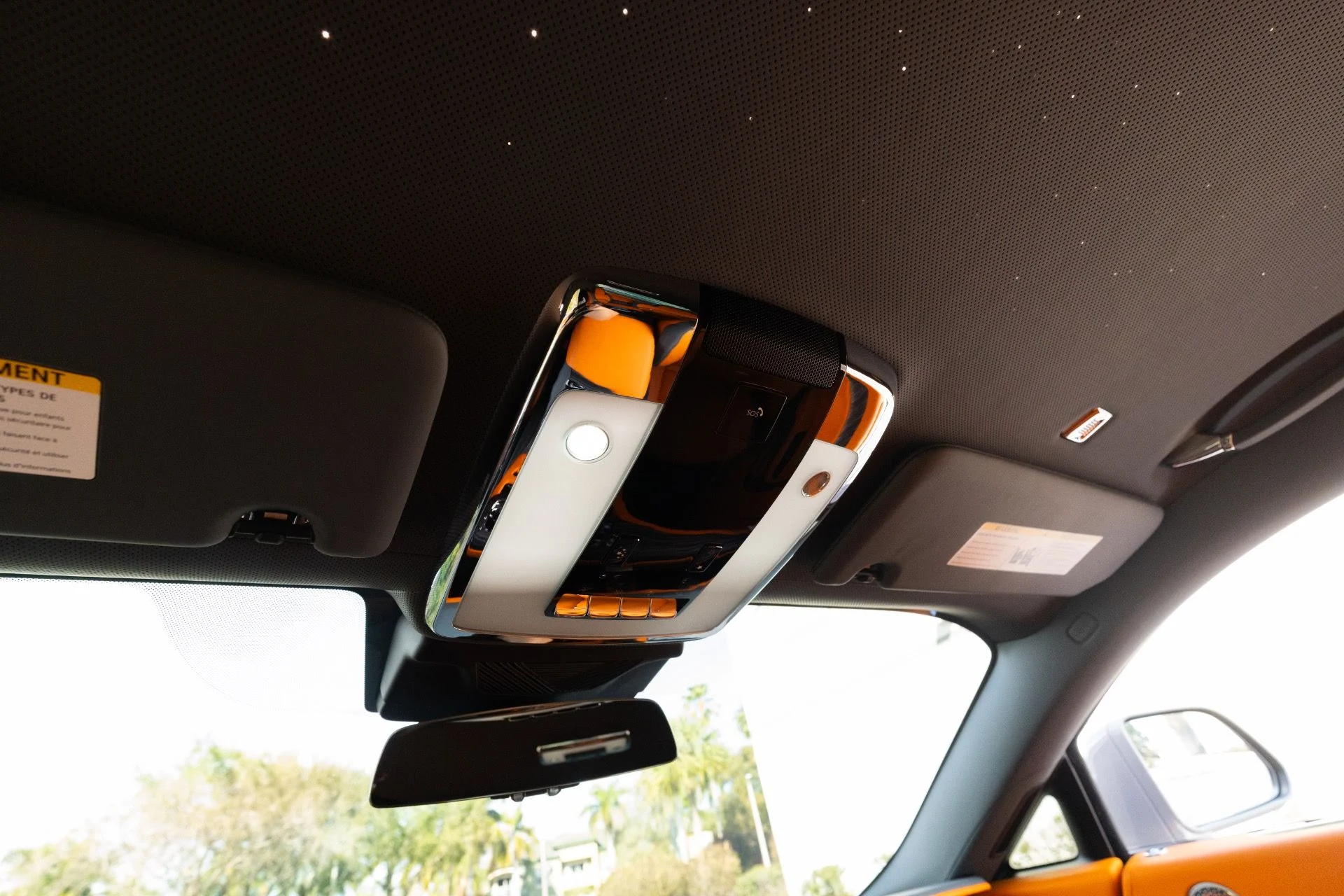 mph076_3191240984_Used_2024_Rolls_Royce_Spectre_1772250917_c6c4dbf22b